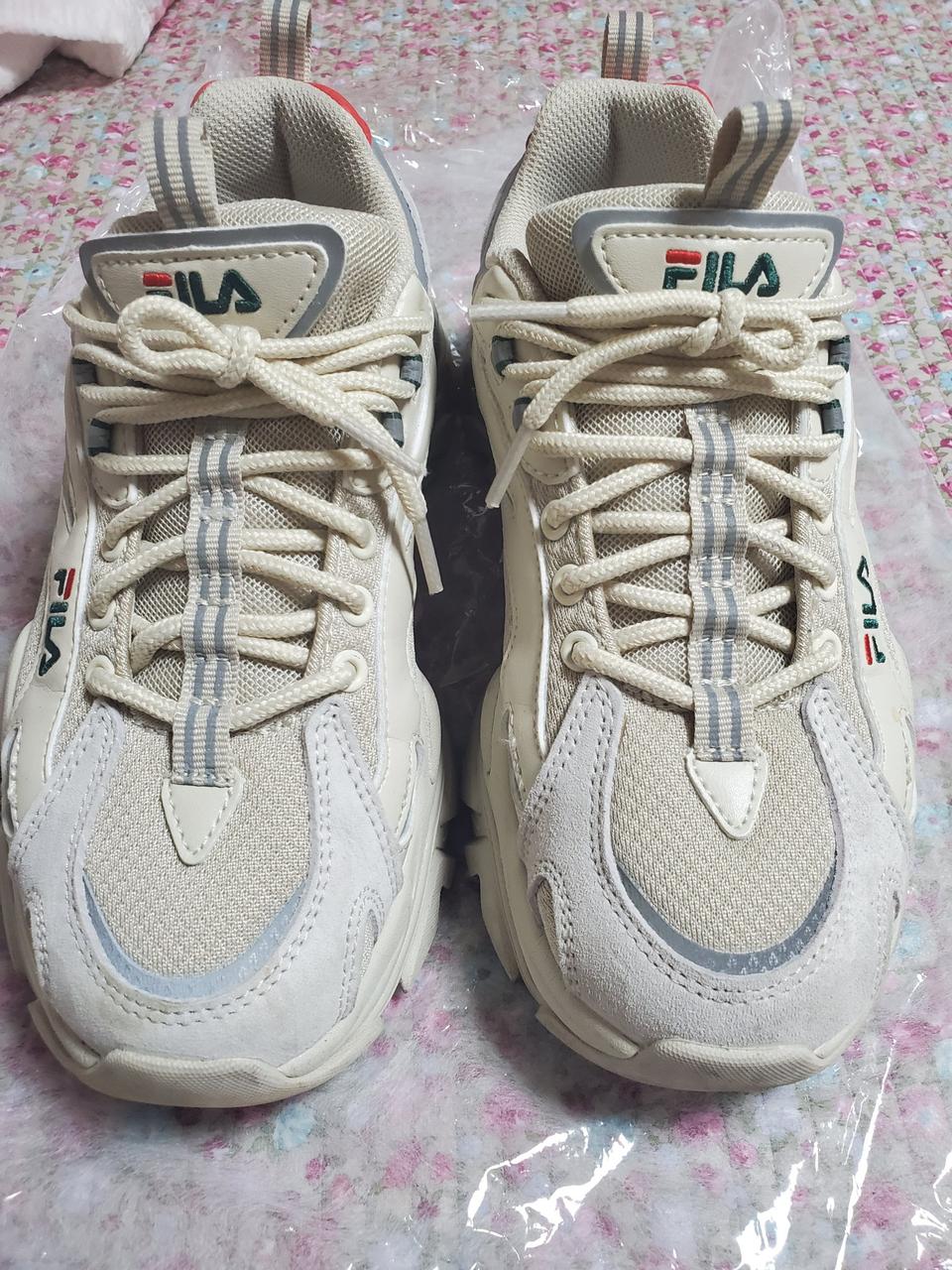 필라 인터레이션 라이트  250