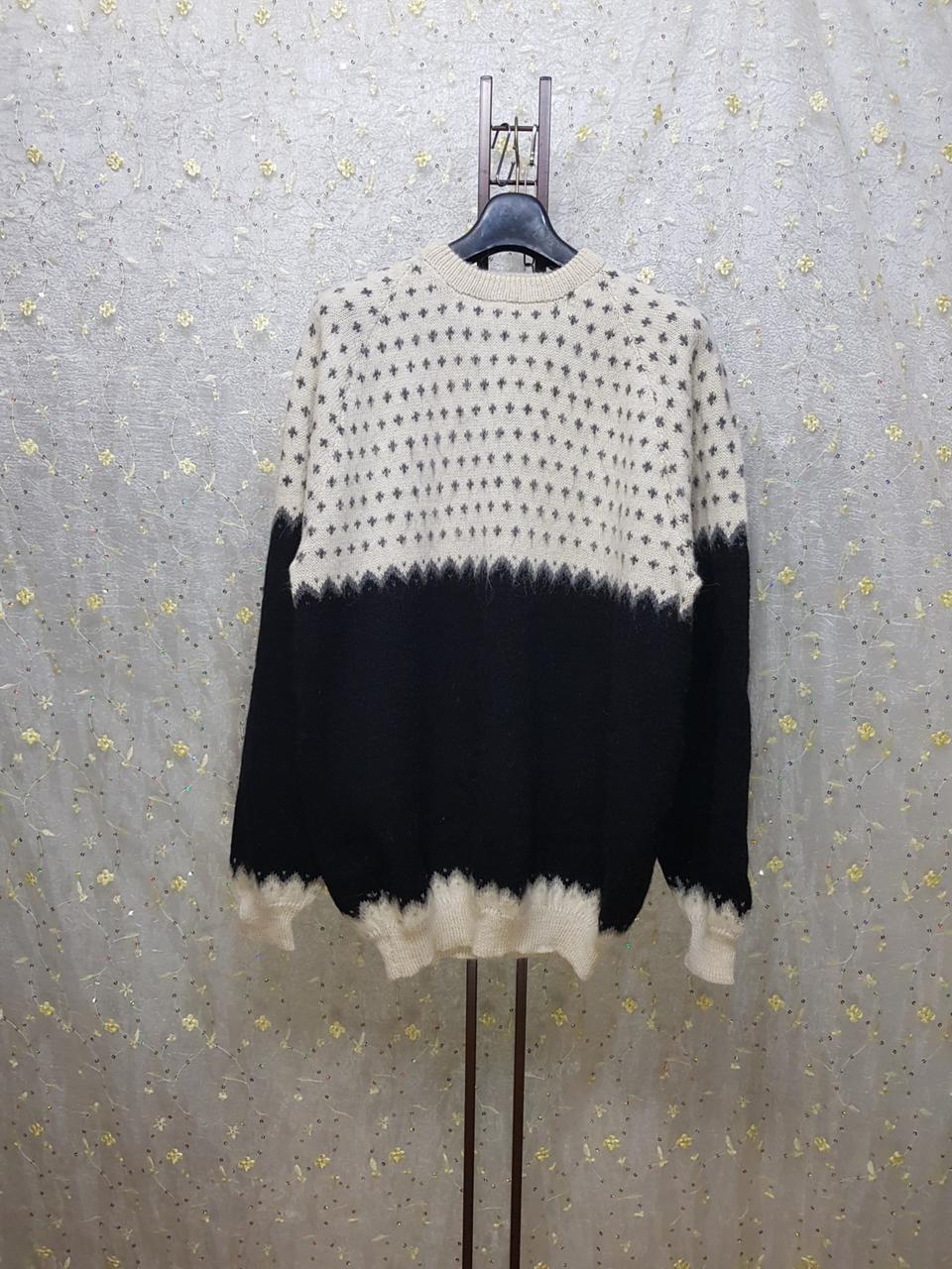 수입남성라운드넥니트(수입니트-모헤어)L/실측참조