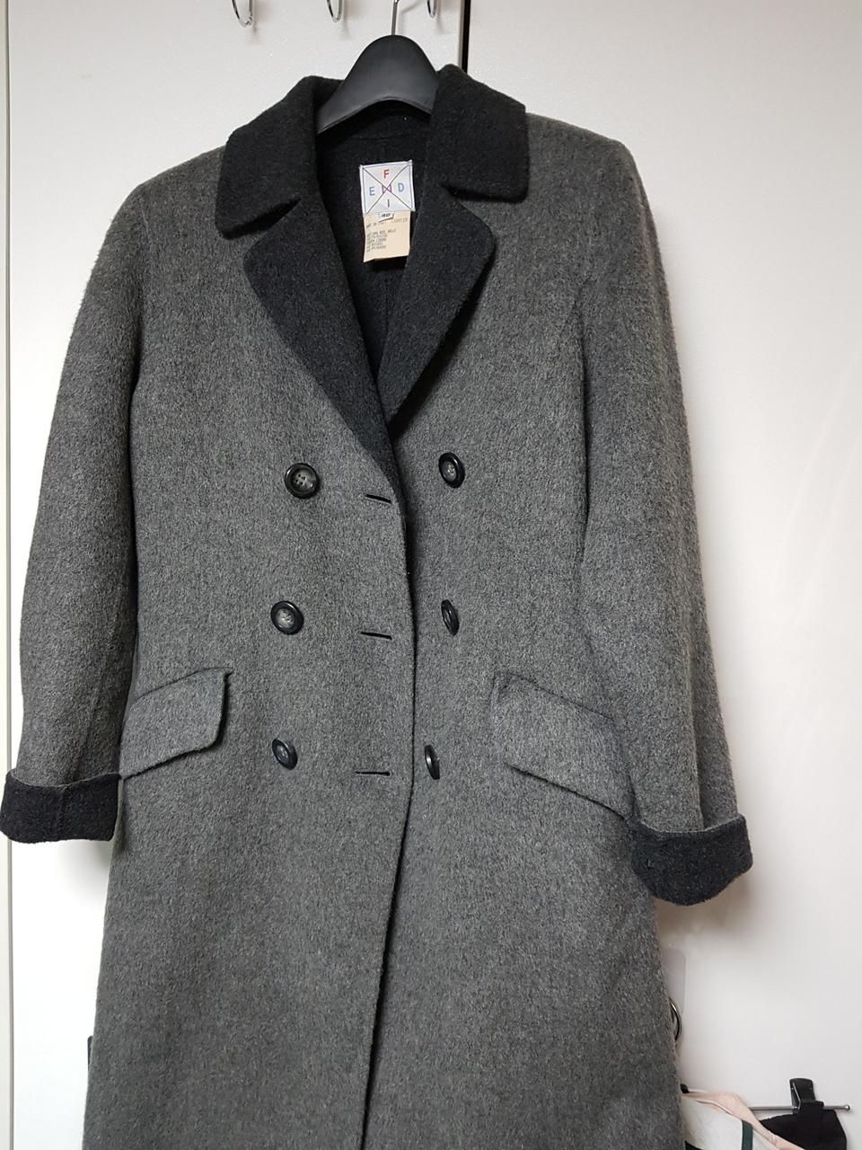 펜디  캐시미어울코트