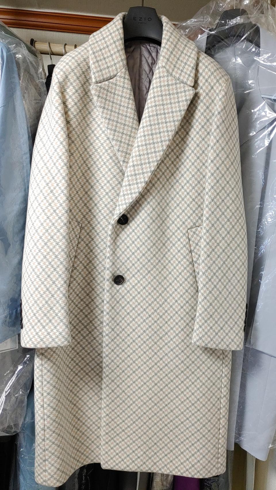 [BON] 아이보리 체크패턴 울혼방코트