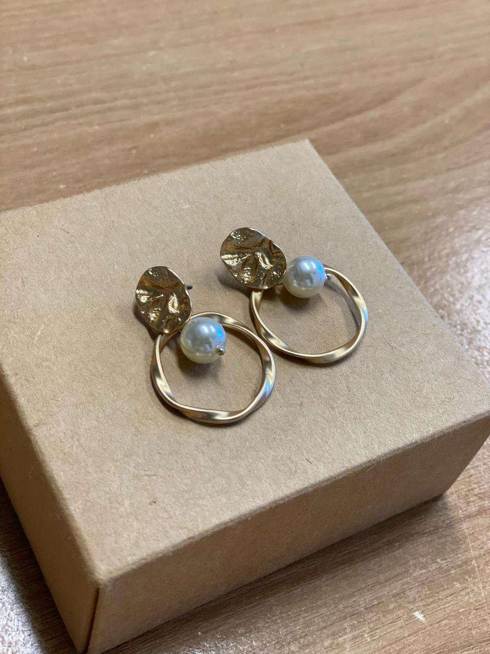 핸드메이드 귀걸이 구경하세요~