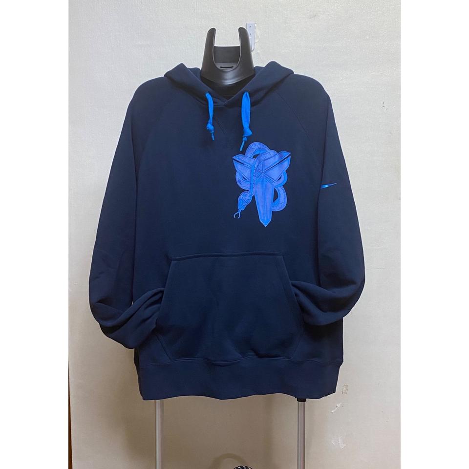 .나이가 후이트. 사이즈는 100