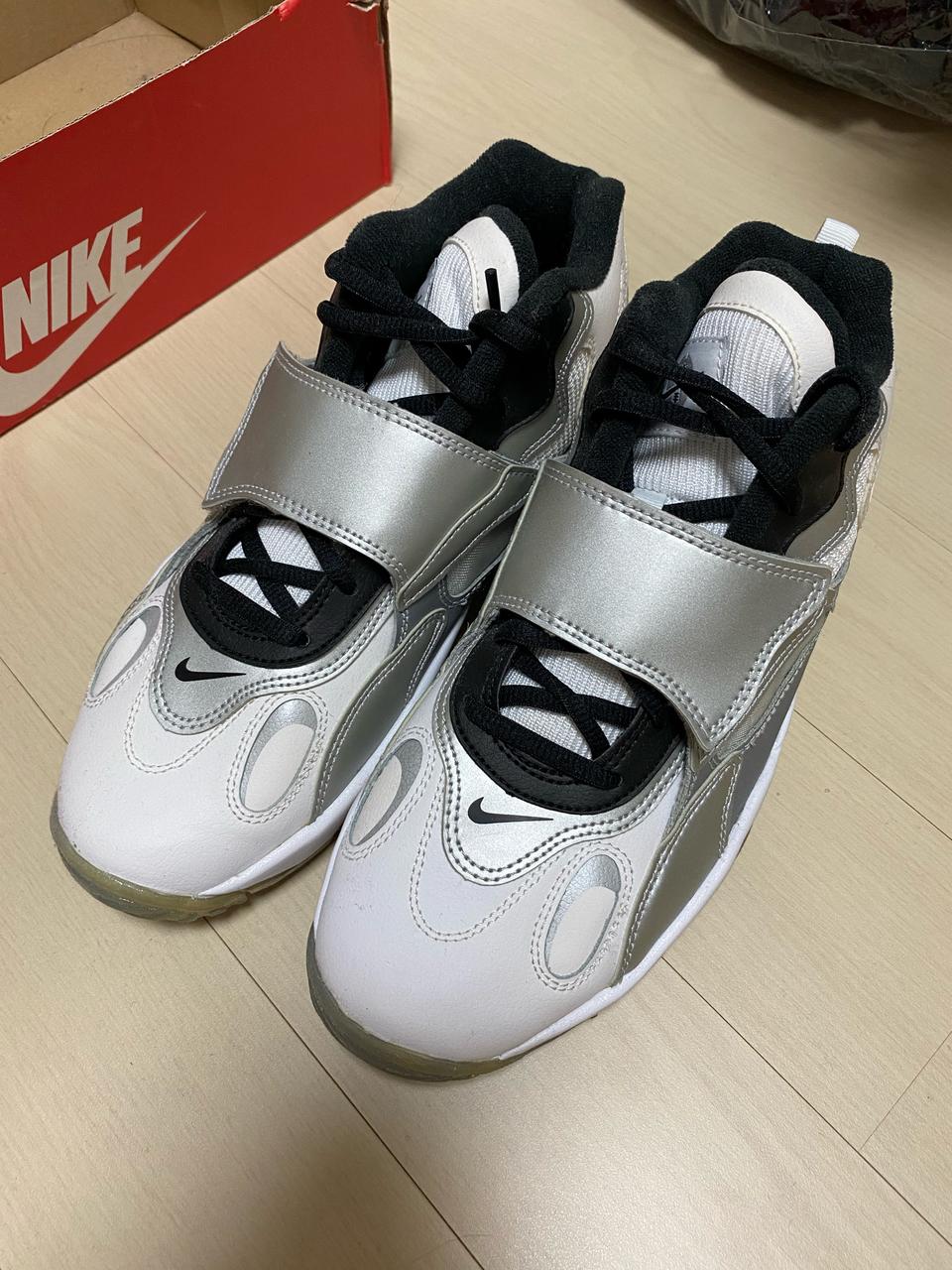 나이키 터프 (새제품 7Y/ 250)