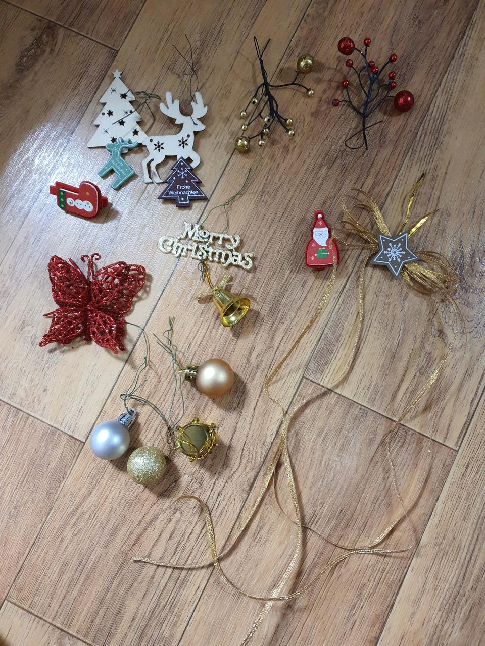 크리스마스 트리 장식품