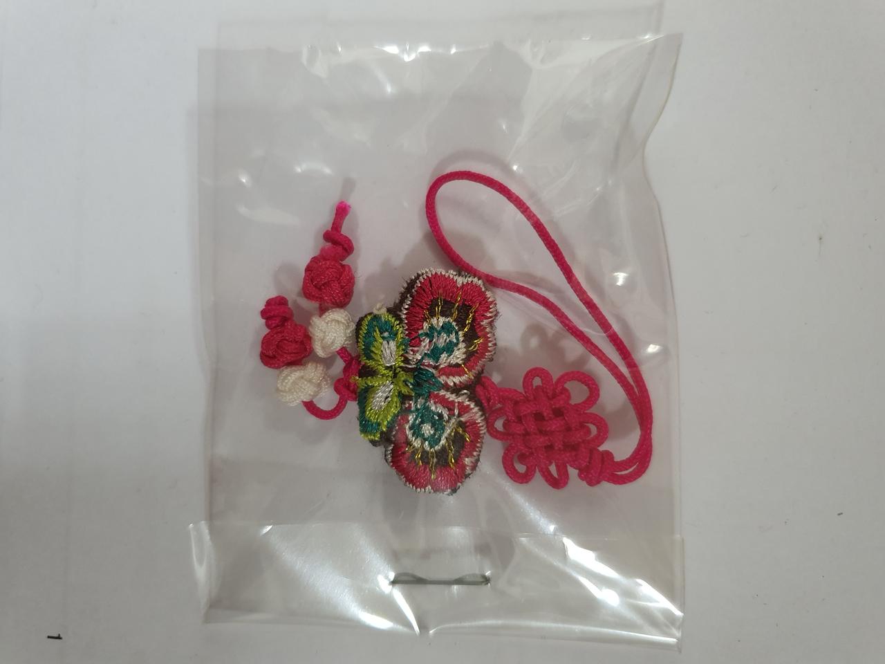 전통적인 악세사리