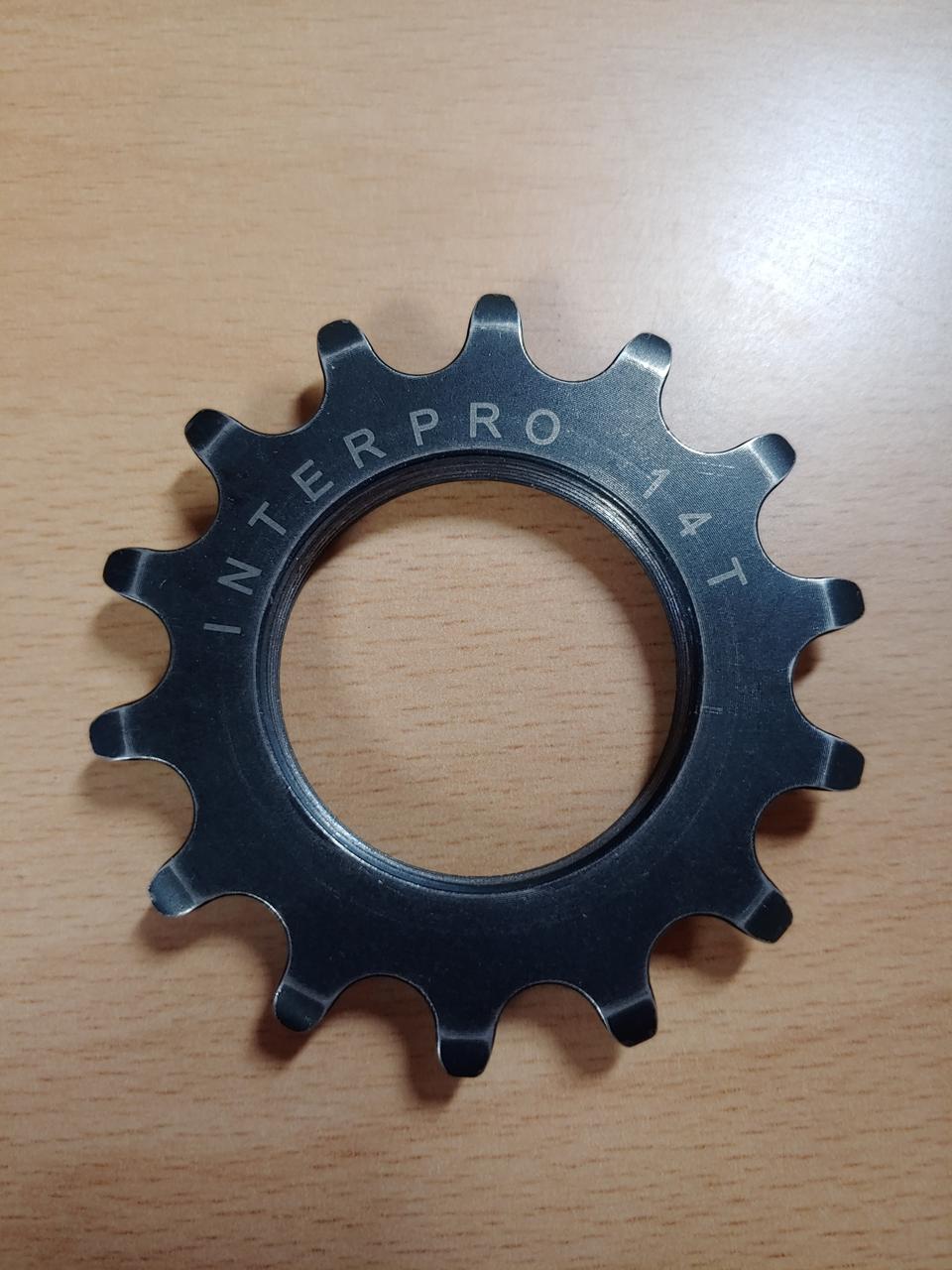 인터프로 14t 코그판매합니다.