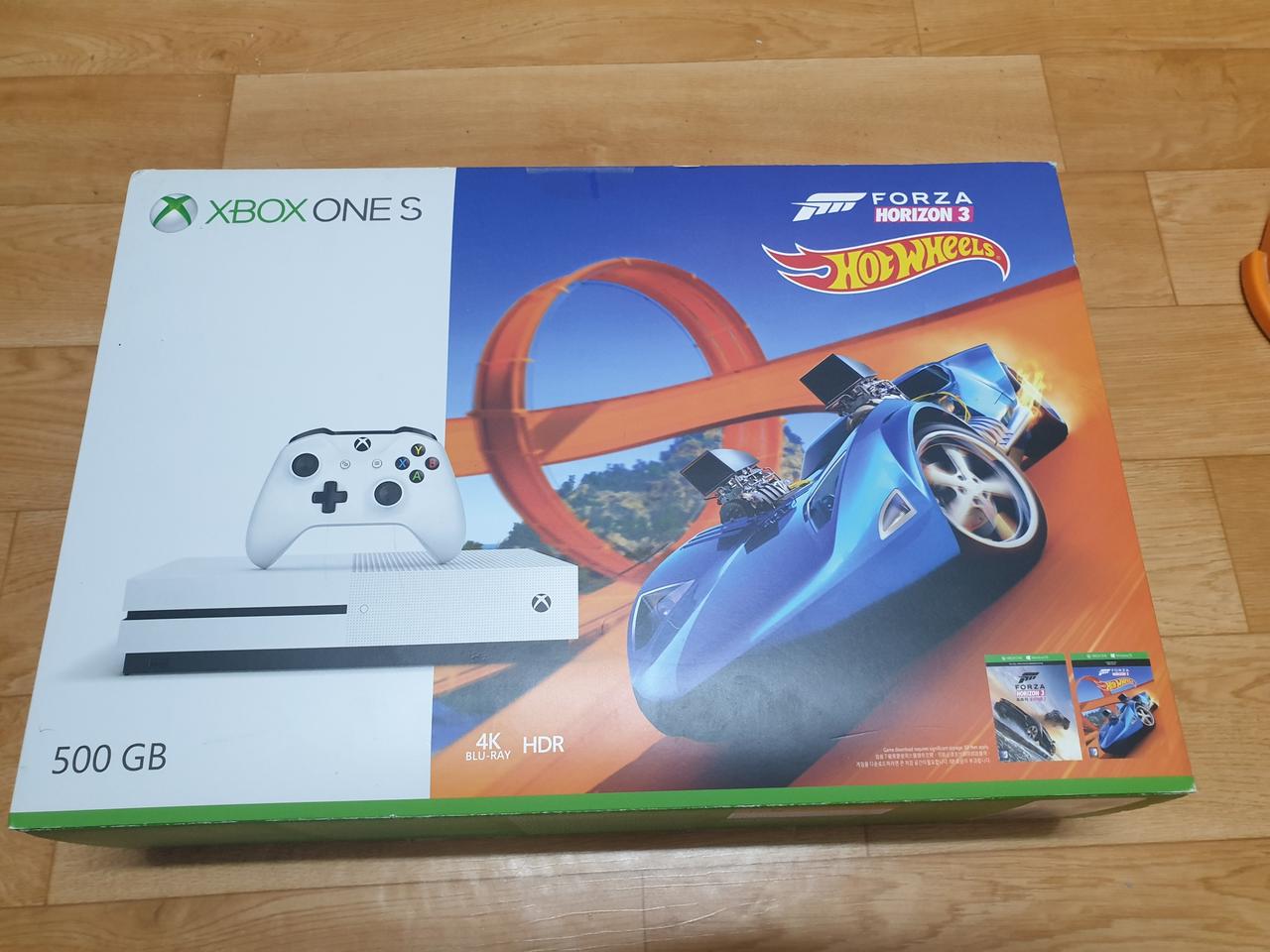 xbox one s 500gb + 새로거치대포함