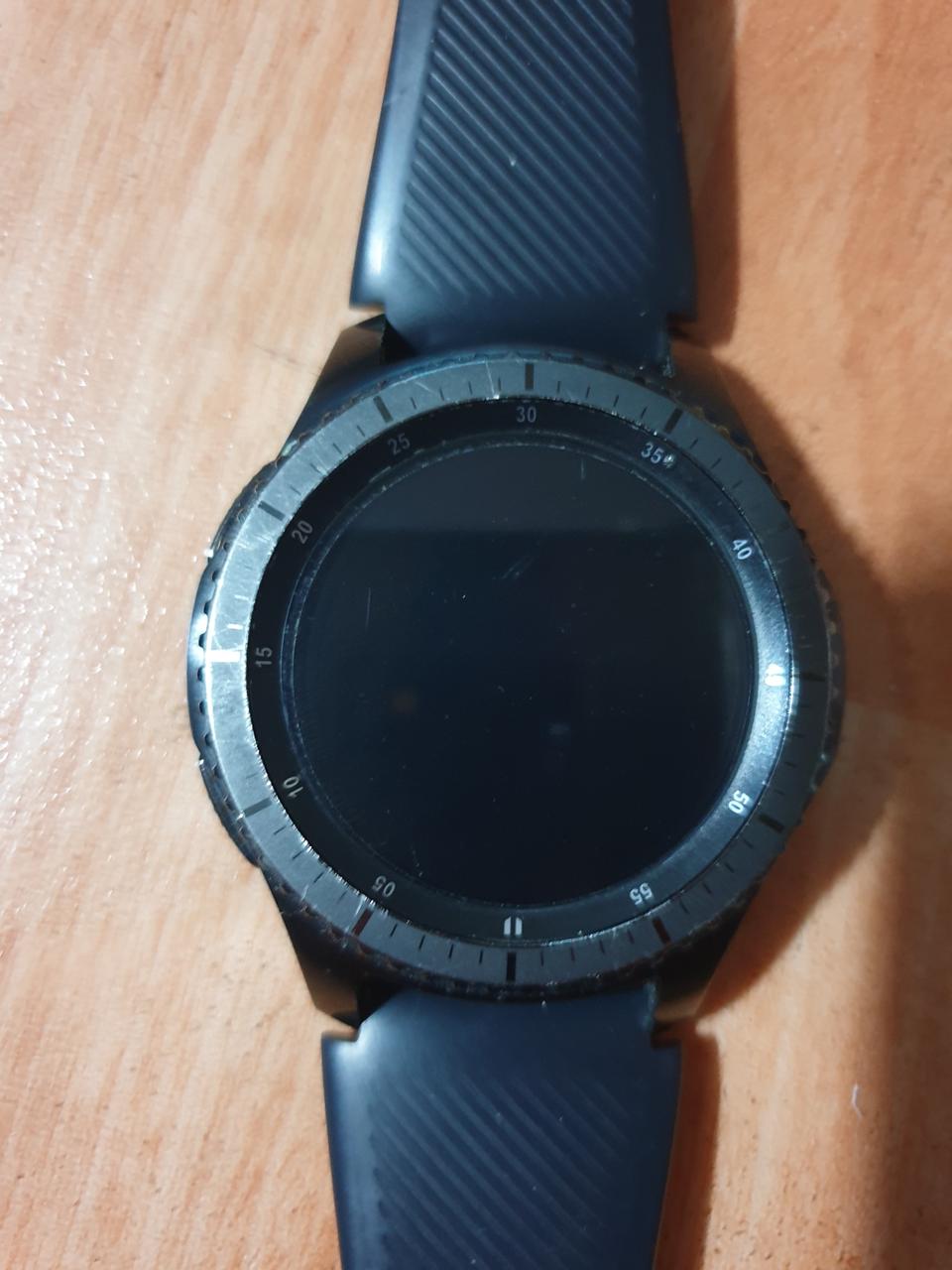 갤럭시 기어3 프런티어 시계
