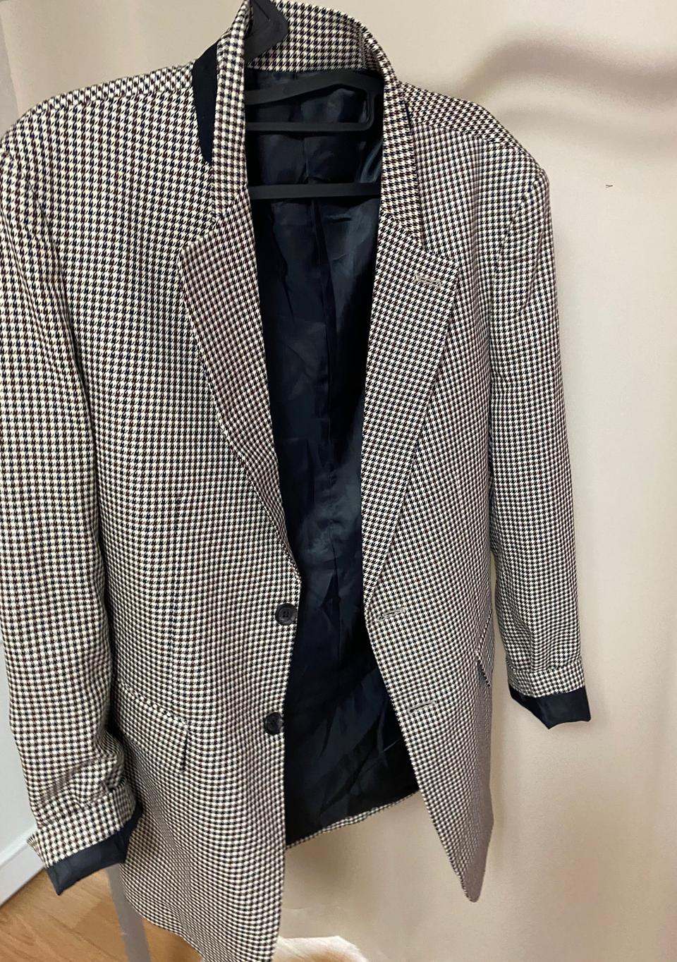 하운드 체크자켓(새상품)대디핏.오버핏