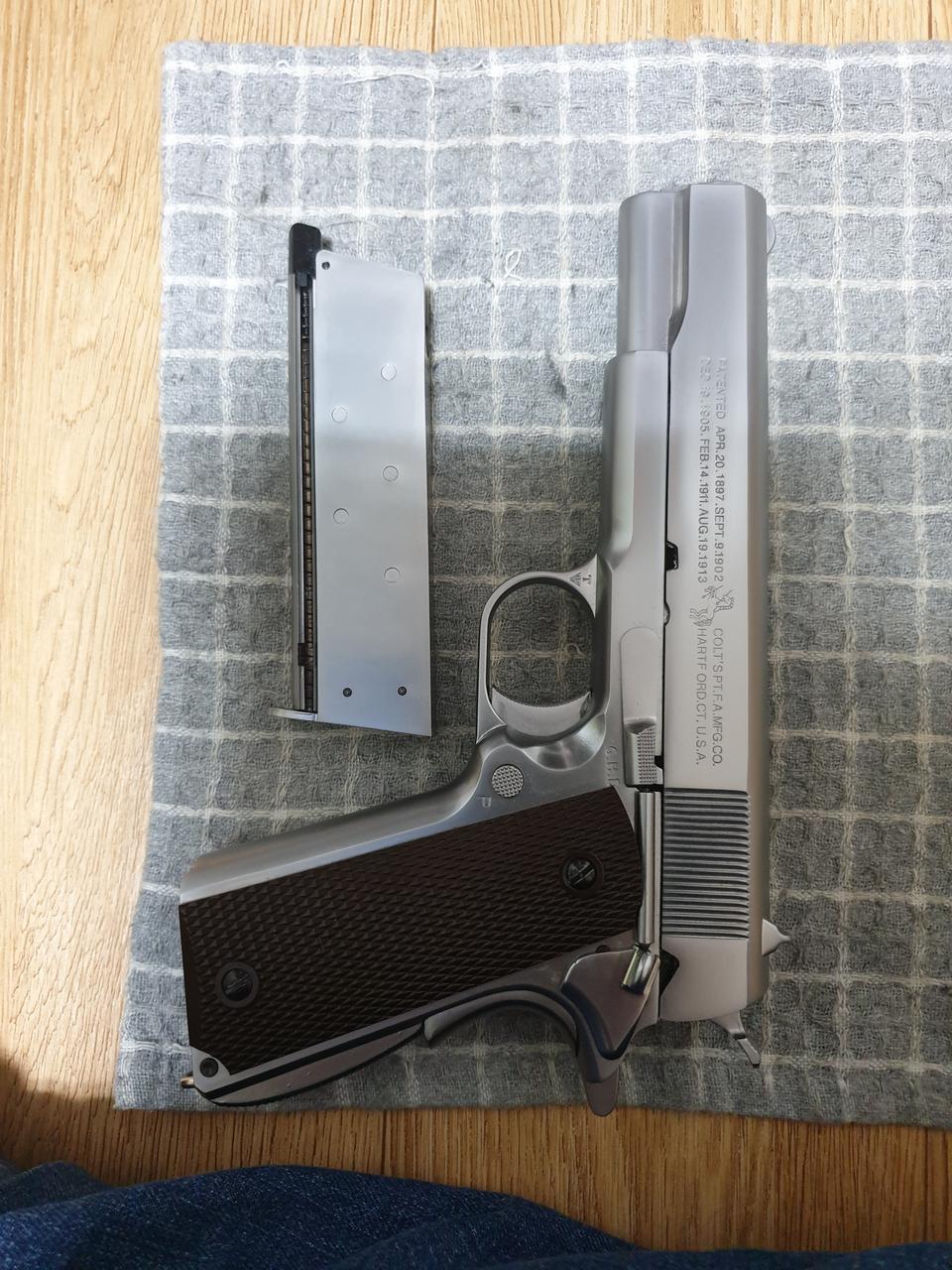 콜트1911풀메탈 가스건