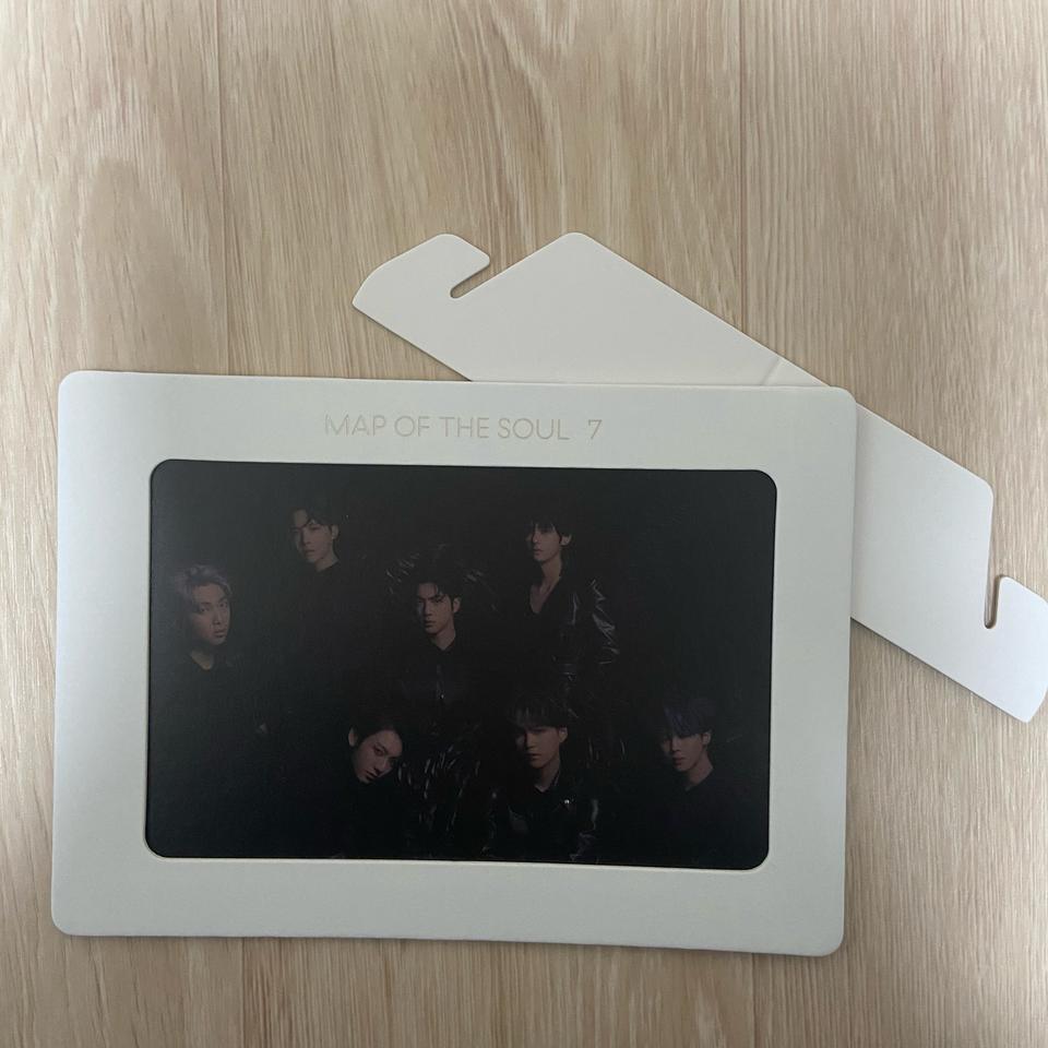 맵 오브 더 소울 특전 액자 버전 3