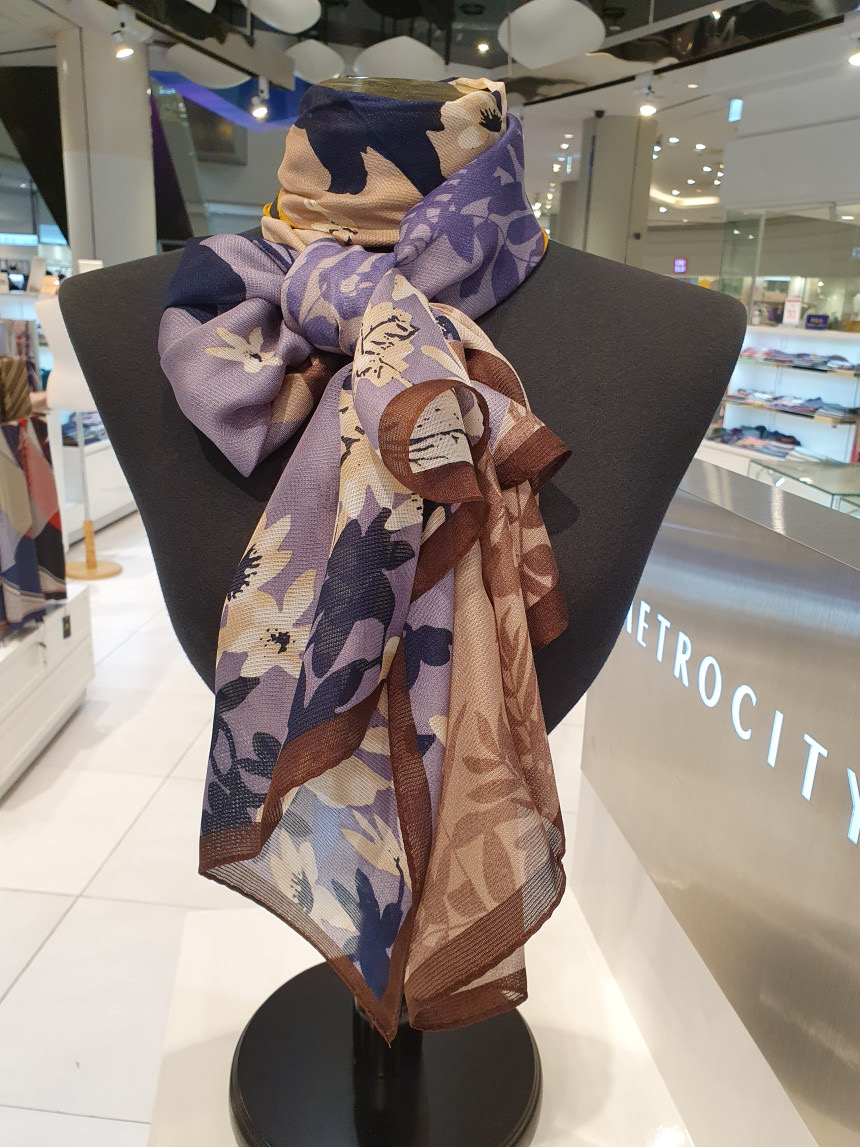 미사용 메트로시티 설레임 실크 스카프 최저가 판매(2가지색)