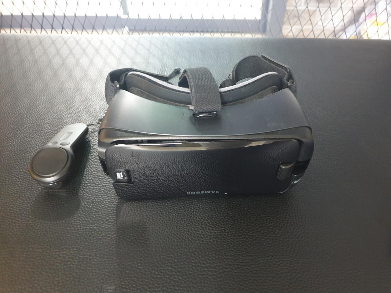 삼성 기어VR 팝니다.