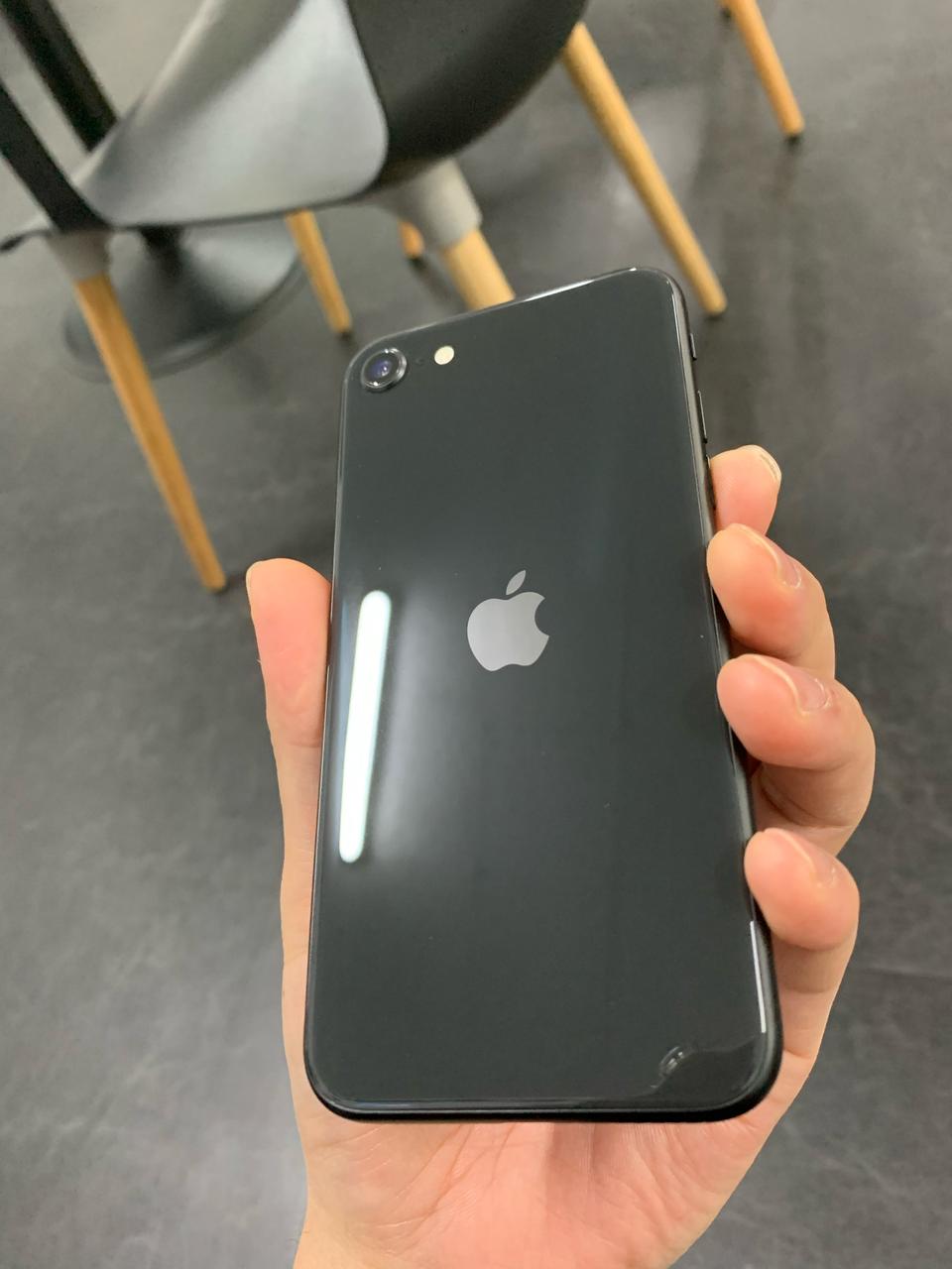 아이폰se2 256기가 블랙(자급제)