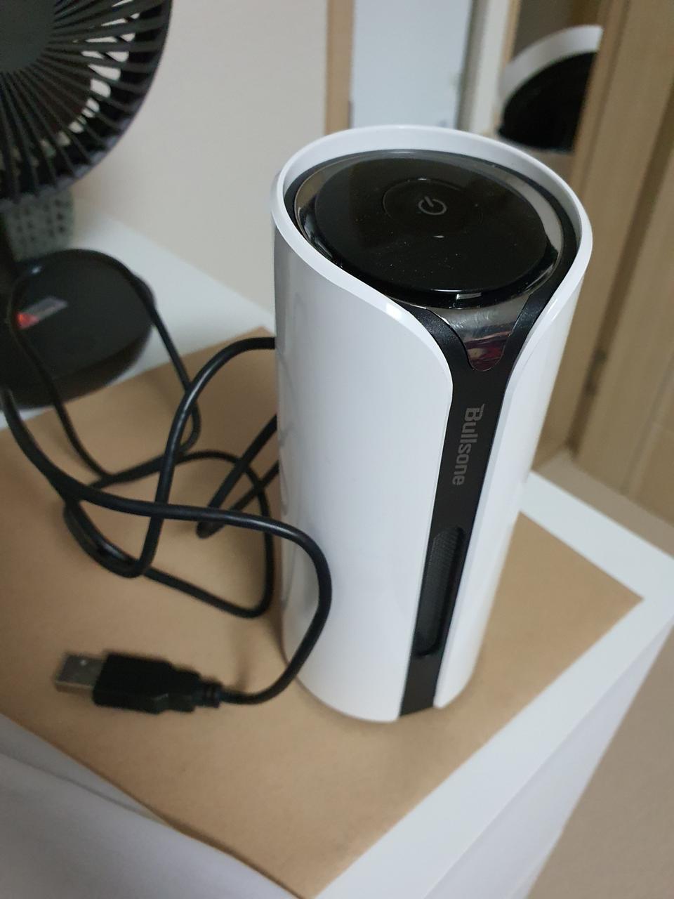 불스원 차량용 공기청정기 판매합니다.(USB타입)