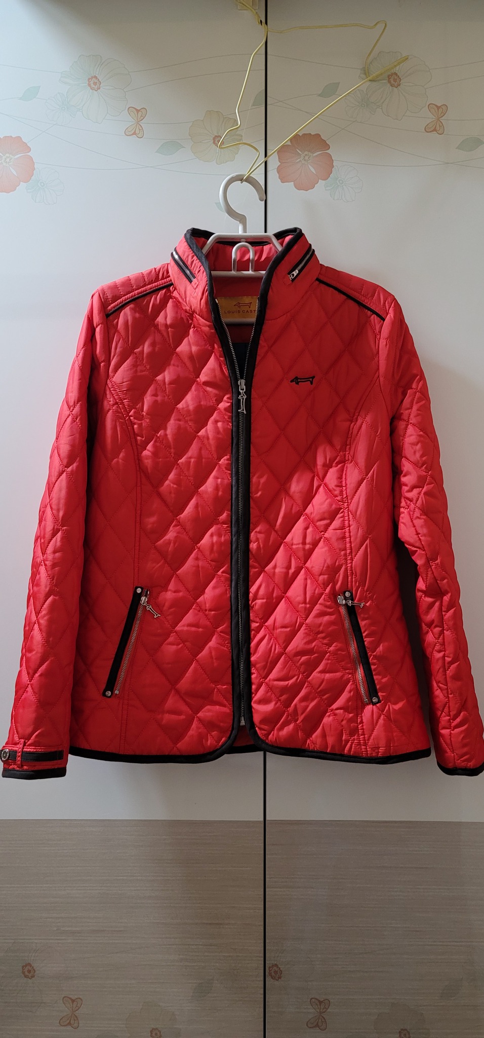 루이까스텔 누빔자켓