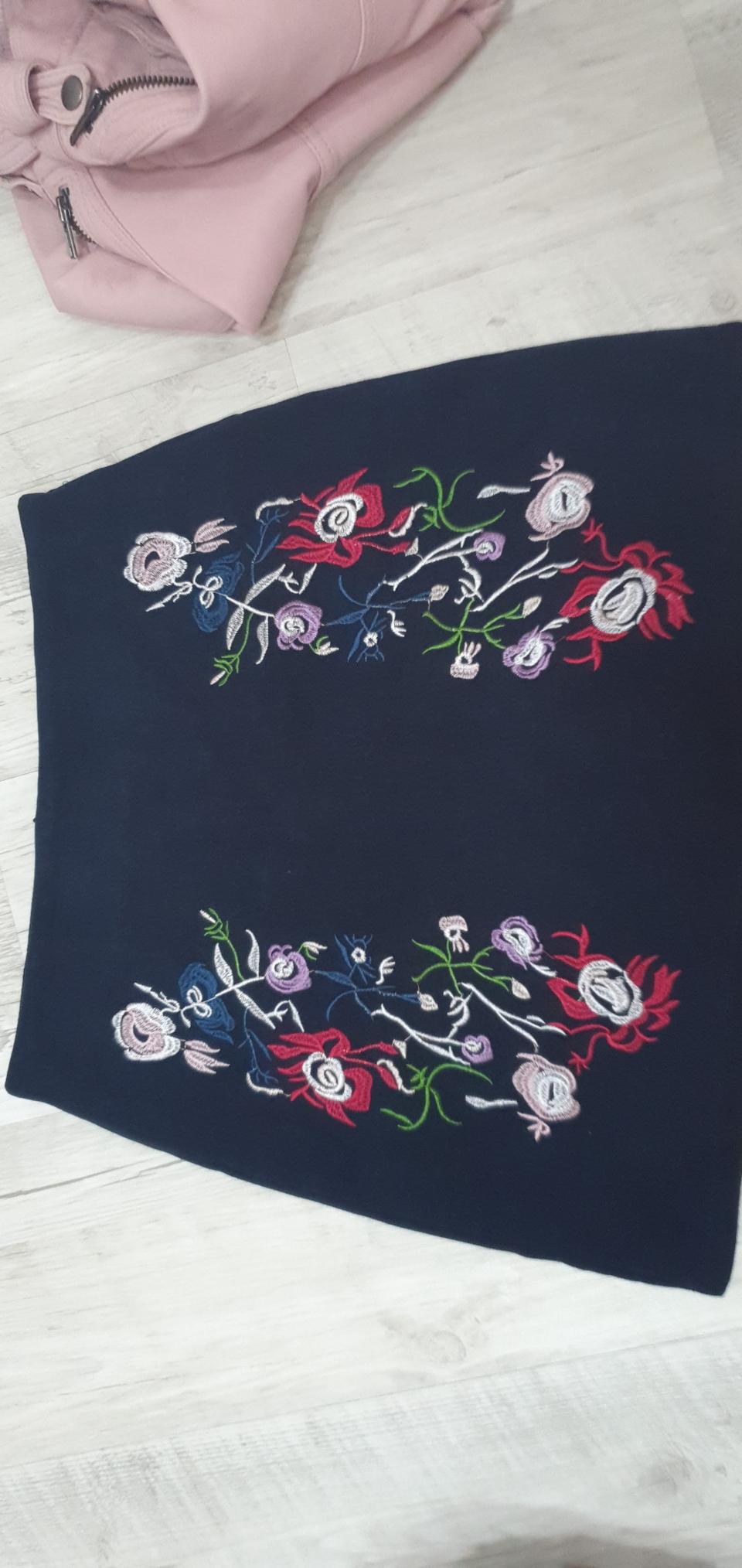 자수미니스커트