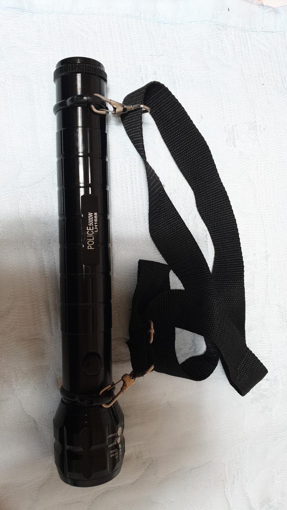 초강력 후레쉬 등