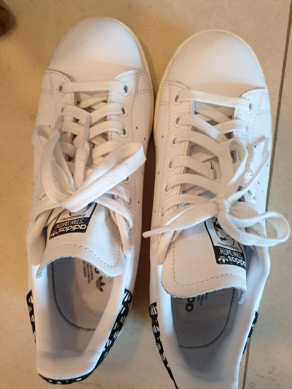 아디다스 스탠스미스 235(택포가격)