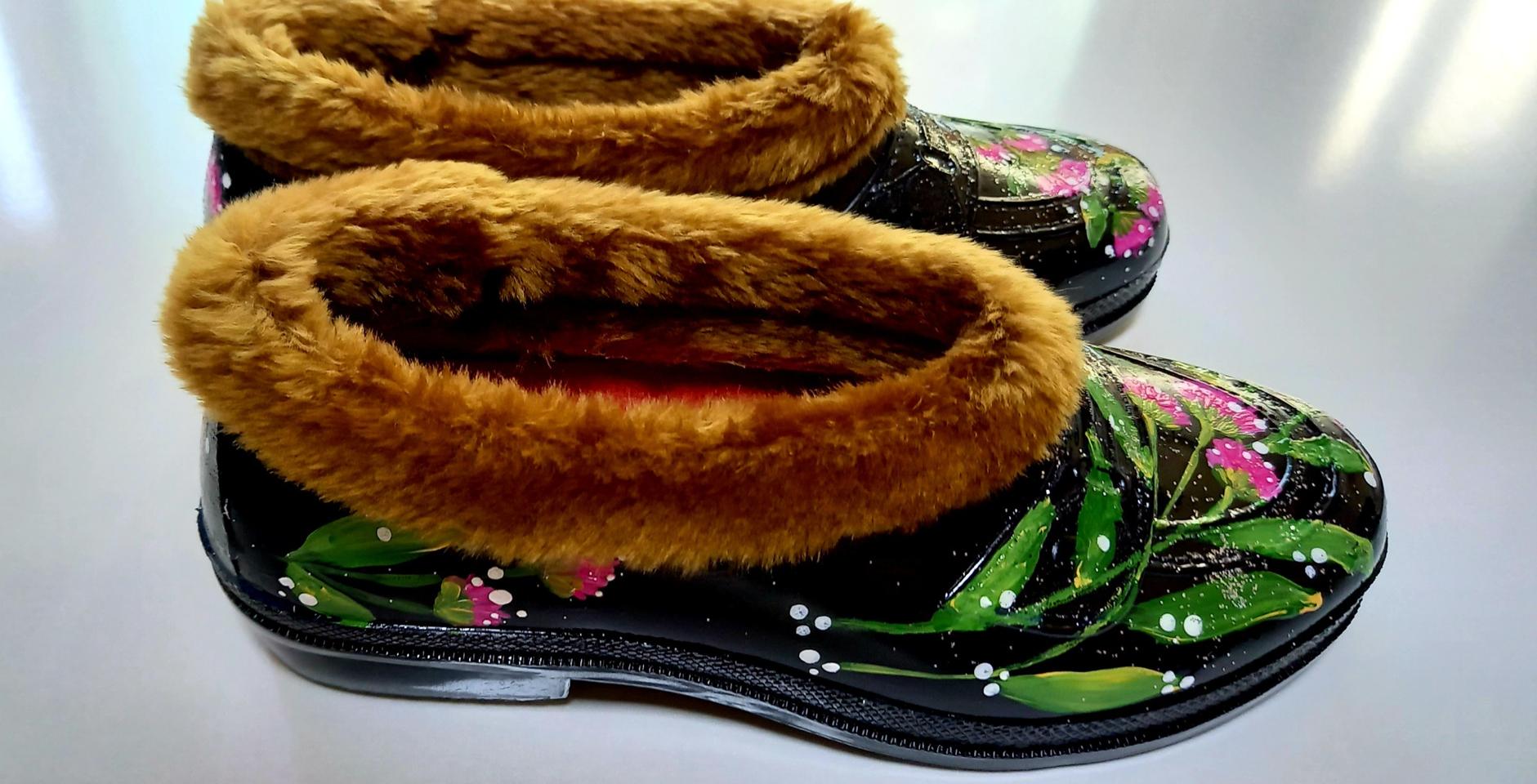 직접 그린  털  고무신