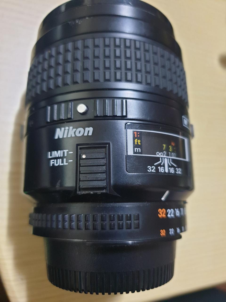 니콘 AF NIKKOR  60mm 2.8D 렌즈