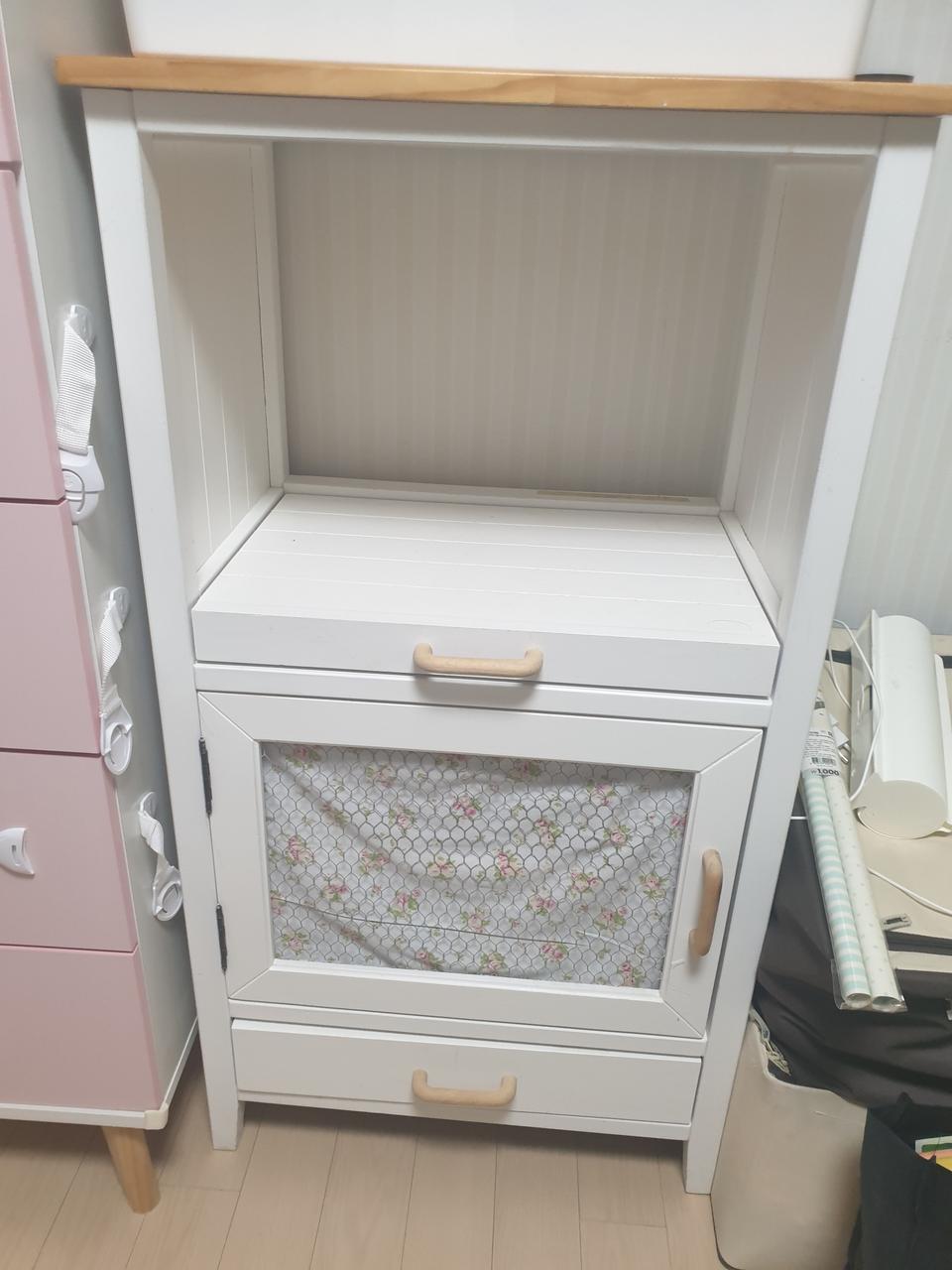 수납장 팝니다.