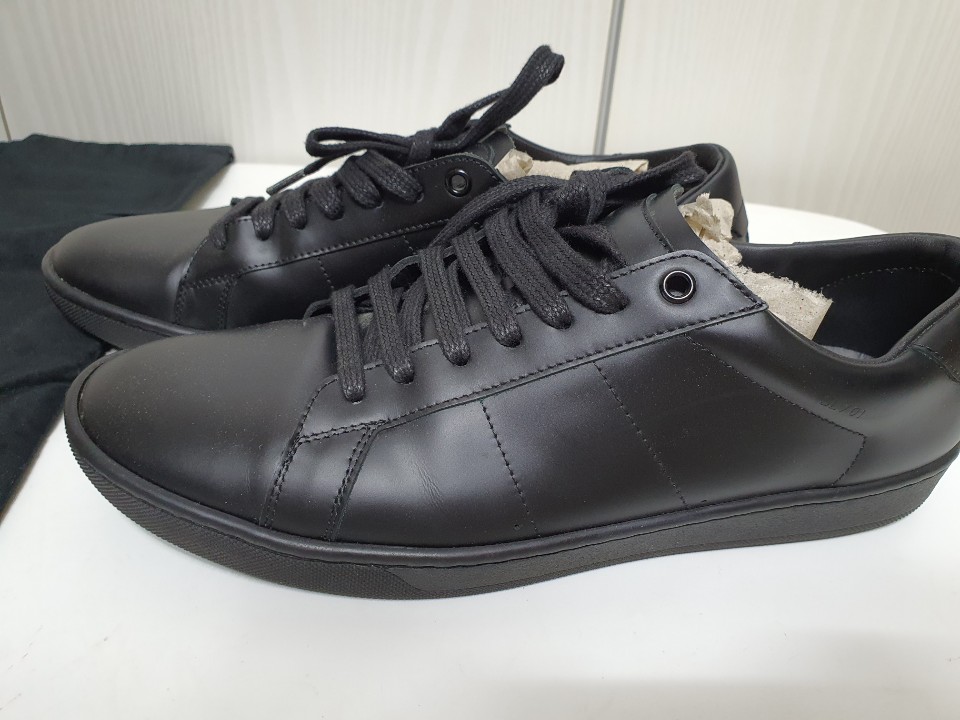 [정품] 생로랑 스니커즈 검정 사이즈 41 반 260