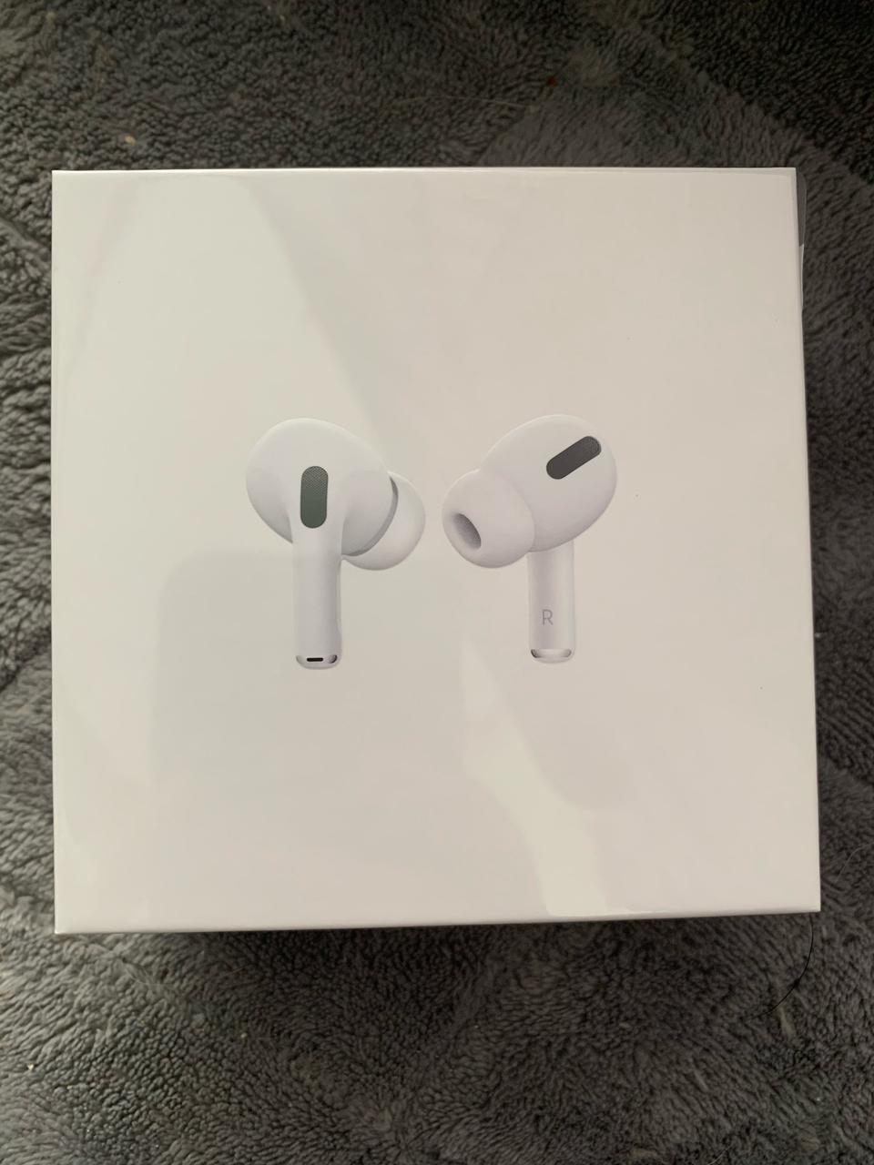 에어팟프로 미개봉 새제품 2020제조일