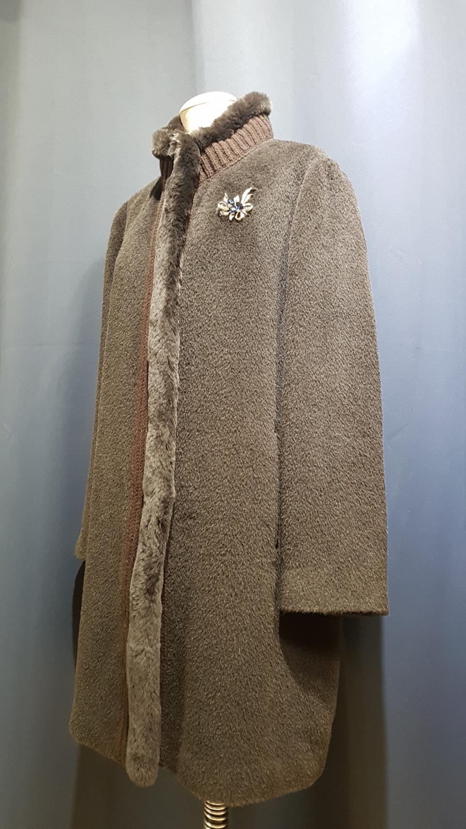 ✔(77~88)벨리시앙 정품 렉스 트리밍 라마 코트^^