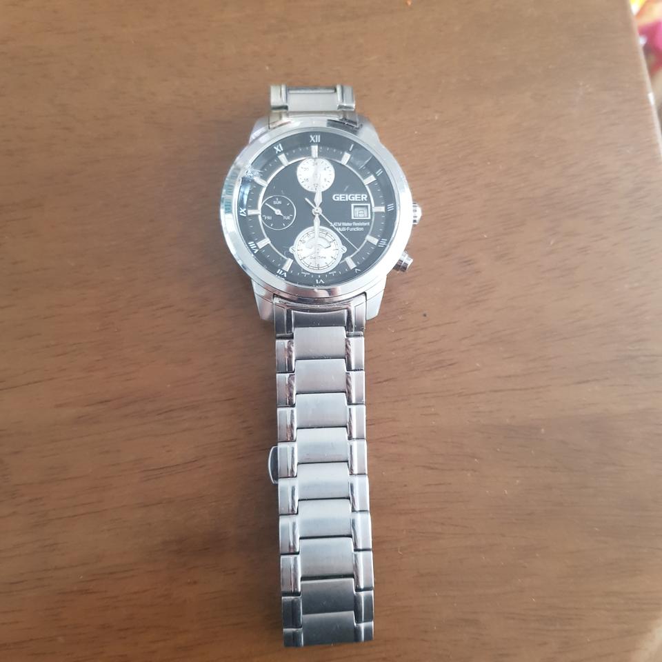 가이거 메탈시계