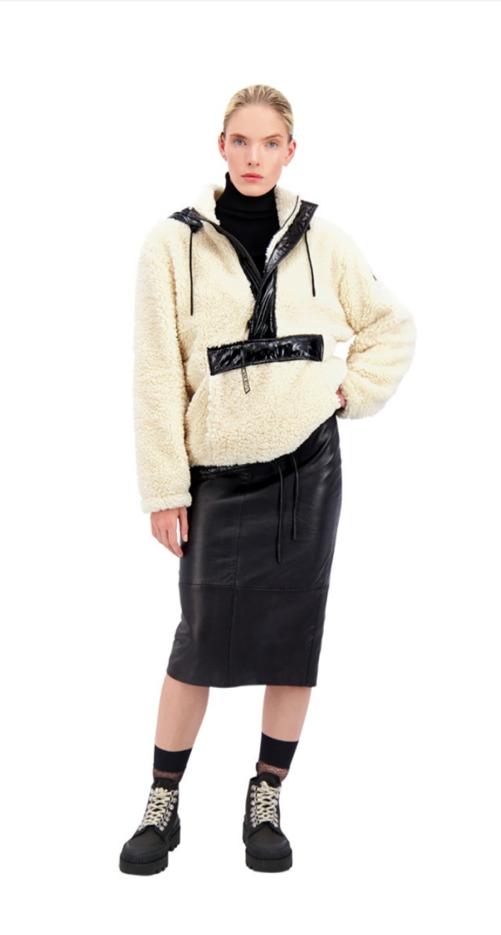 ✔(정품,새상품)무스너클 20FW  애본허스트 여성 후드반집업