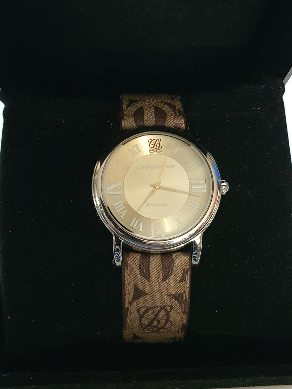 루이까또즈 시계(가격조정)