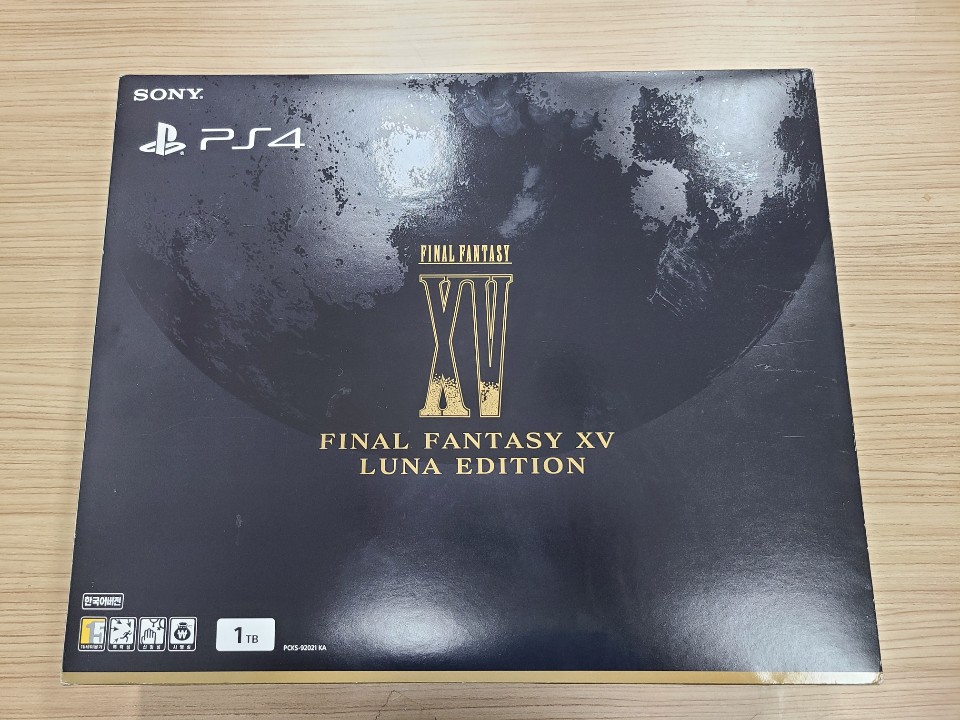 PS4/플스4 2017슬림 1테라 루나에디션 (파이날판타지15 한정판)