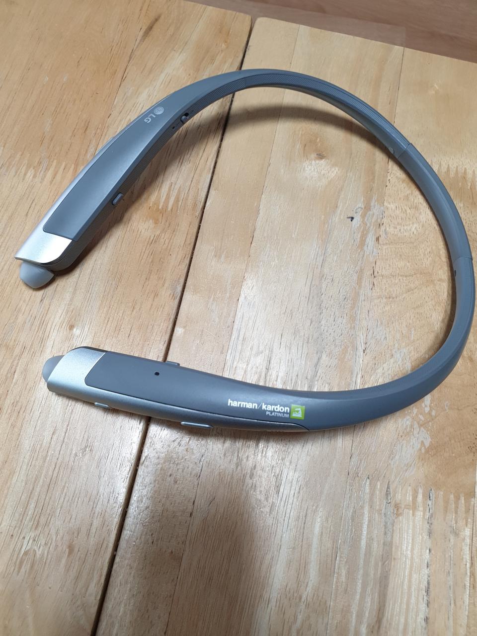 블루투스 이어폰 LG 전자 톤플러스 HBS-1100