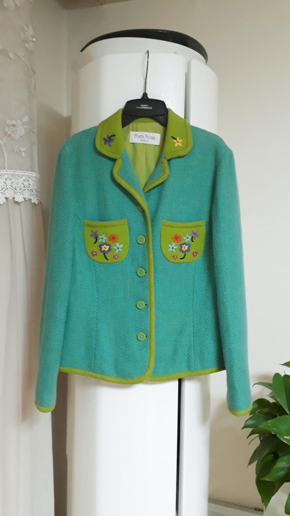 (66)뽀르타노바 자수장식 트위드자켓