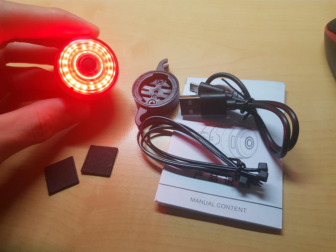 안장 레일 후미등 미사용 판매 풀박스구성! 택배가능. 원흥직거래