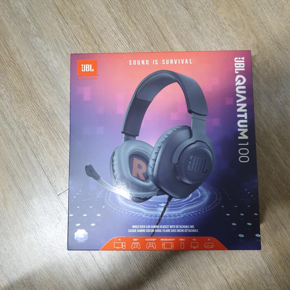 JBL 퀀텀100 게이밍 헤드셋