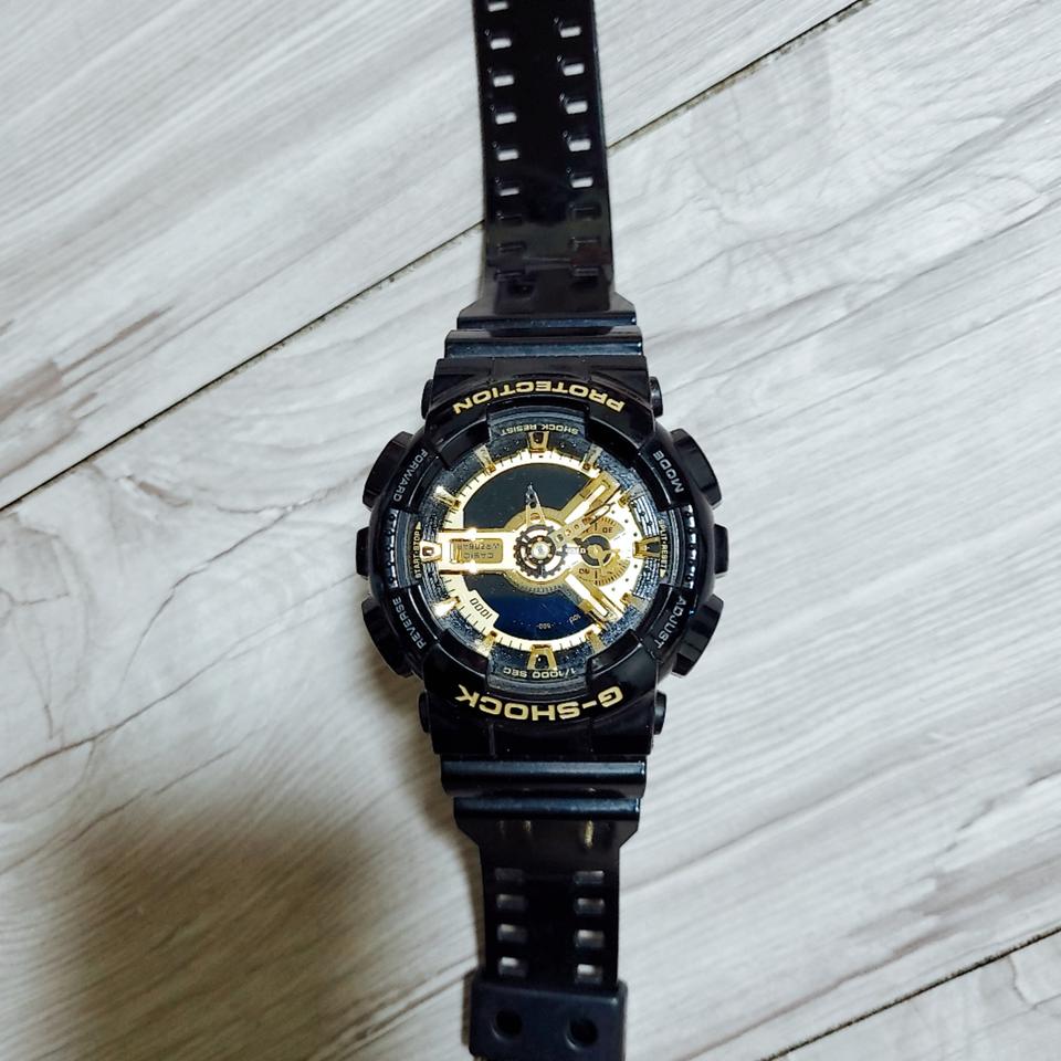 지샥 시계 흑금