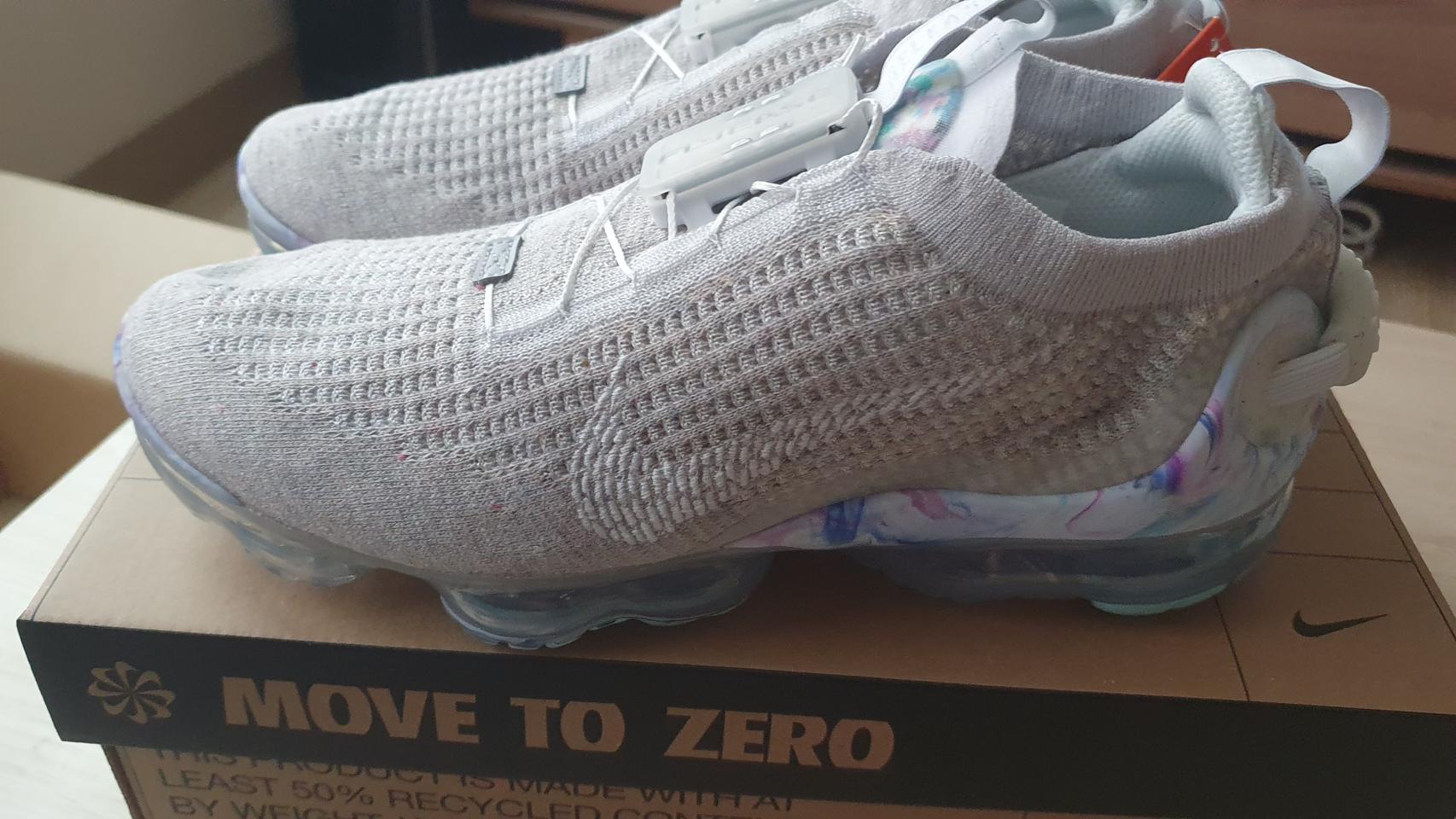 나이키 베이퍼맥스 2020FK 265mm 나코탭새제품