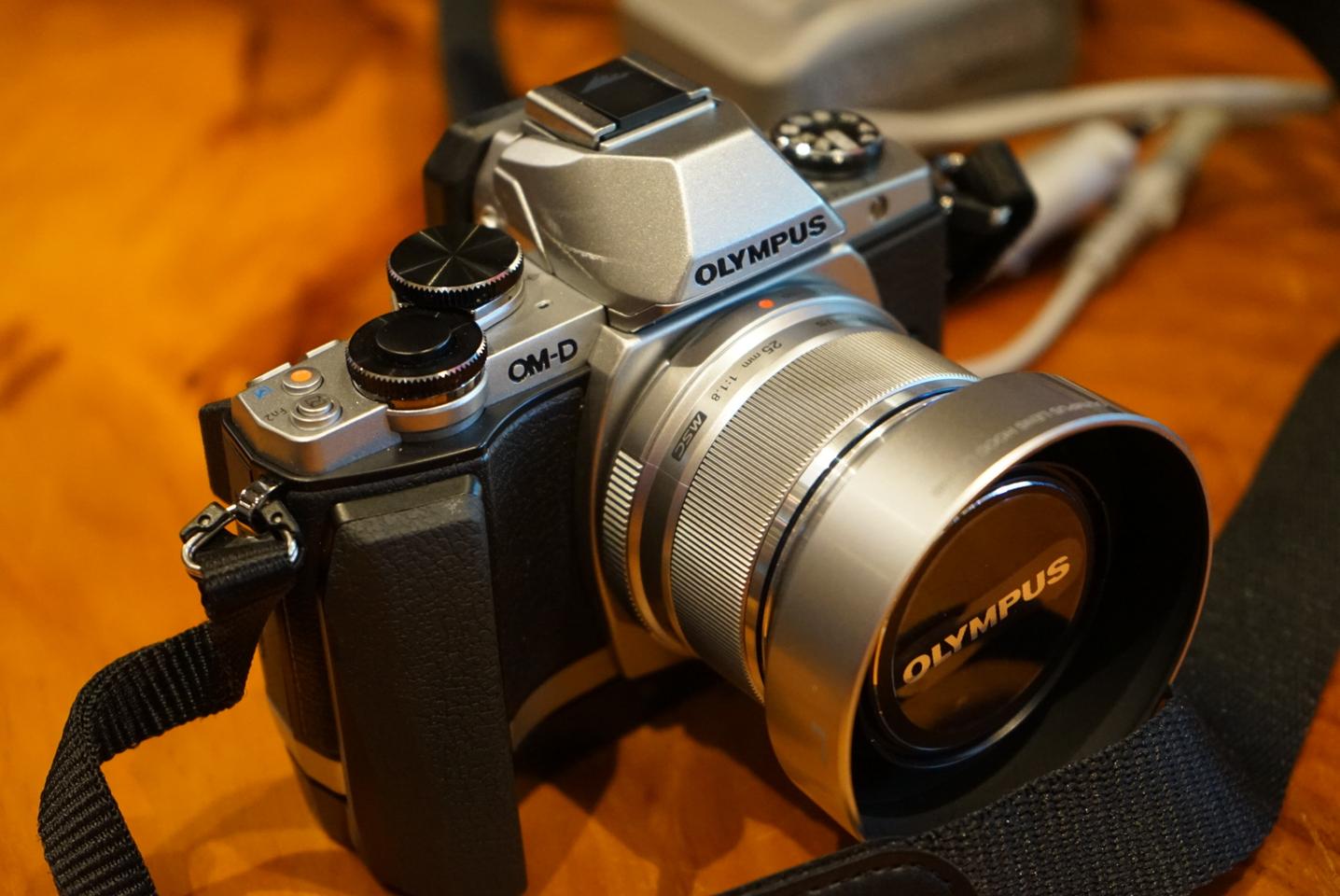 올림푸스 카메라 OM-D E-M 10 + 렌즈 가방