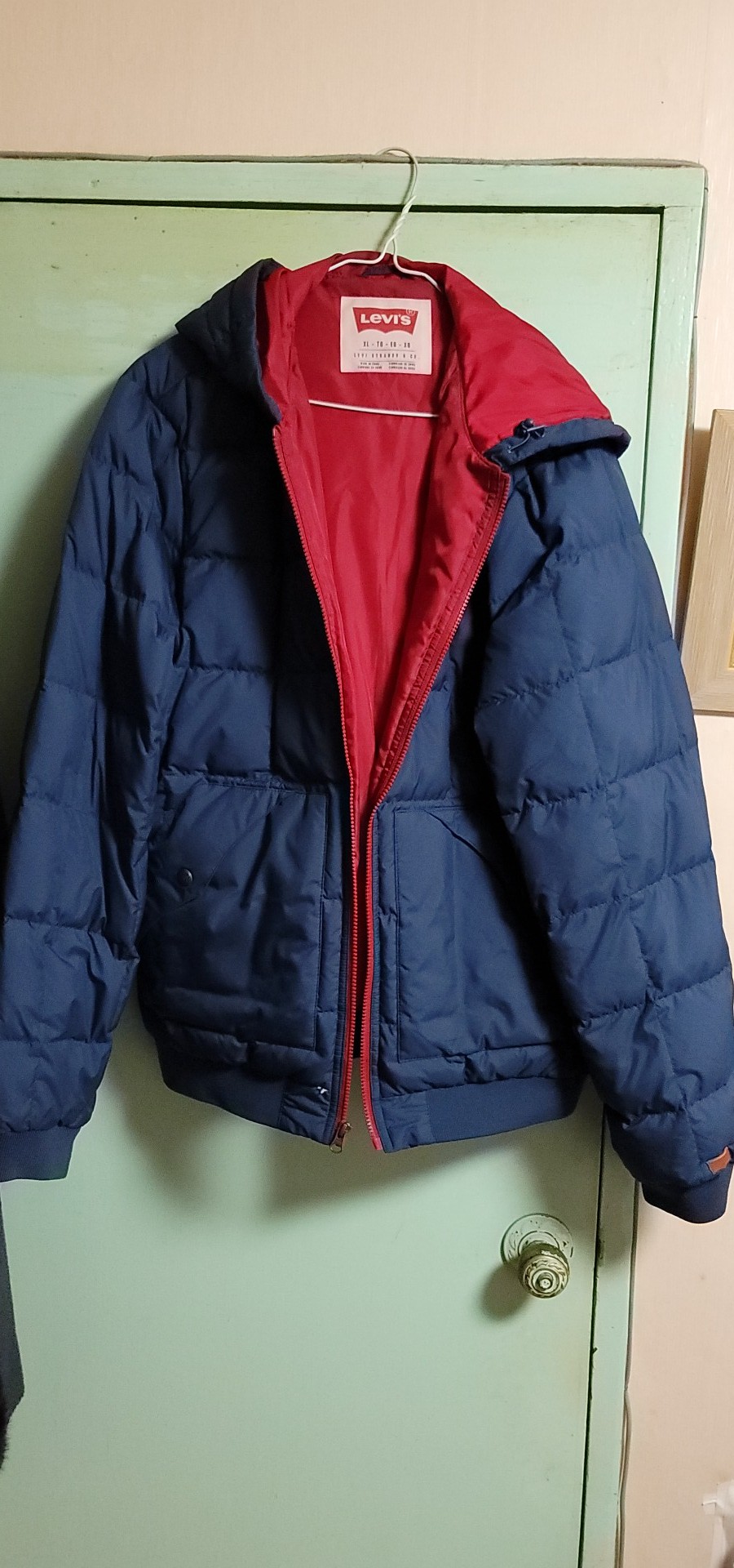 리바이스 경량 다운 패딩(XL)