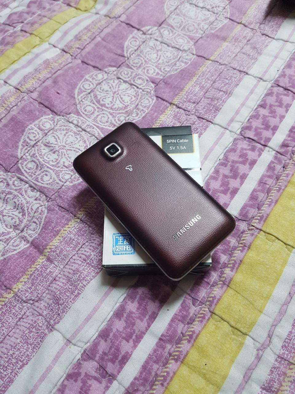 A+급 SKT 삼성마스터폰 레드 B510S 3G 폴더폰