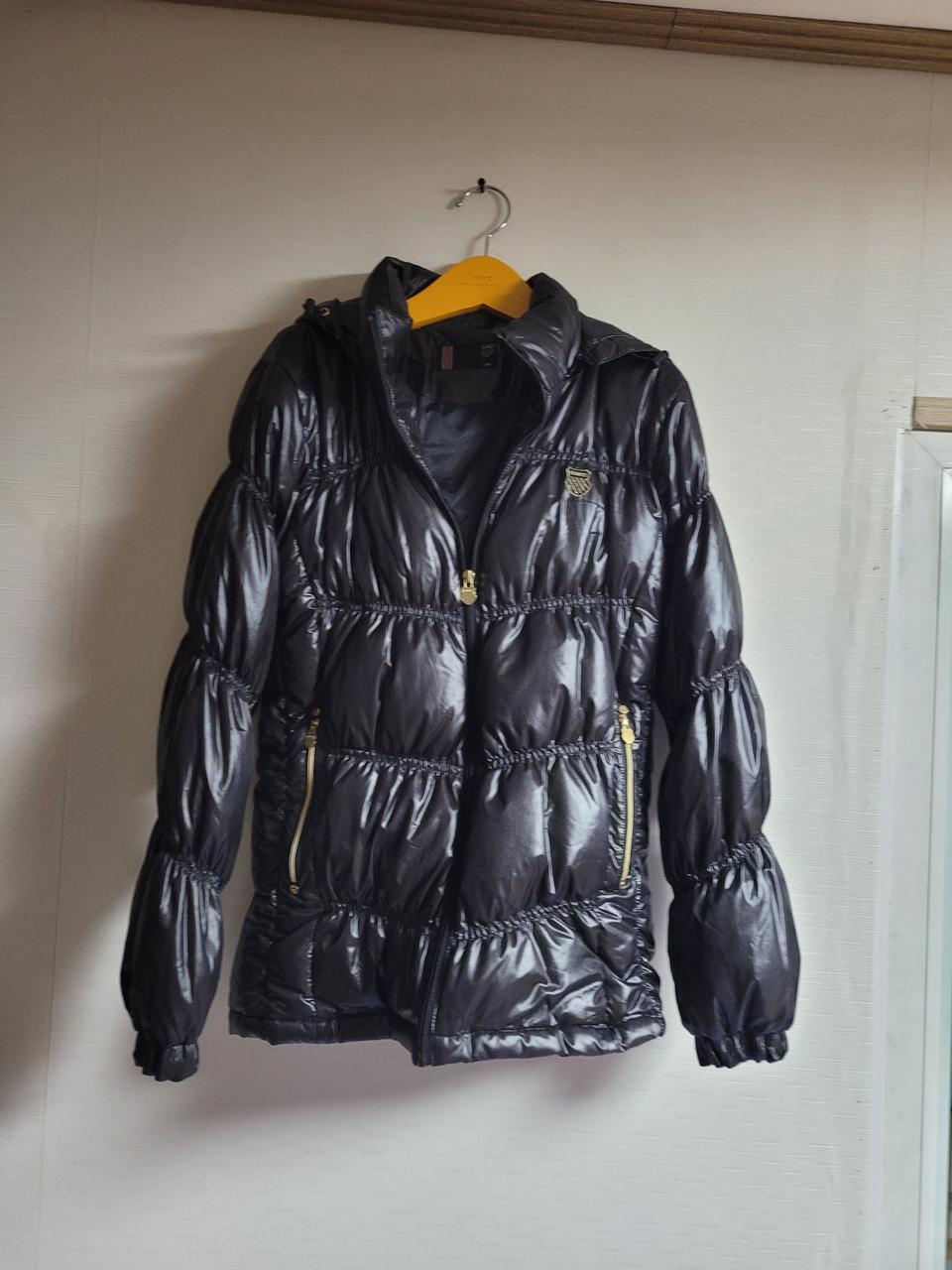 케이스위스.95사이즈.덕다운