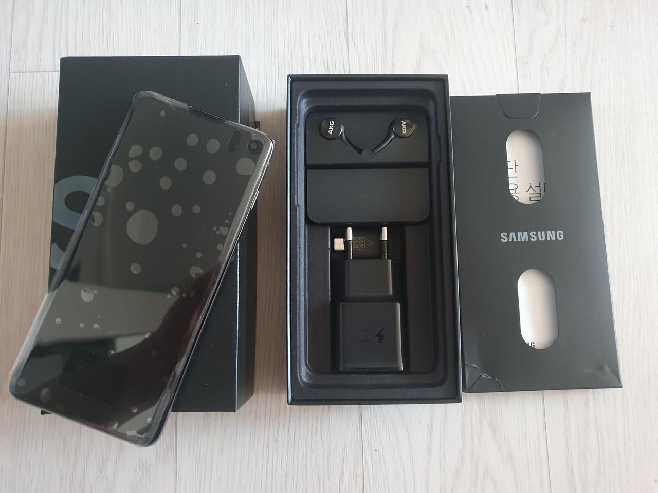 갤럭시 S10 LTE 128기가 블랙 자급제