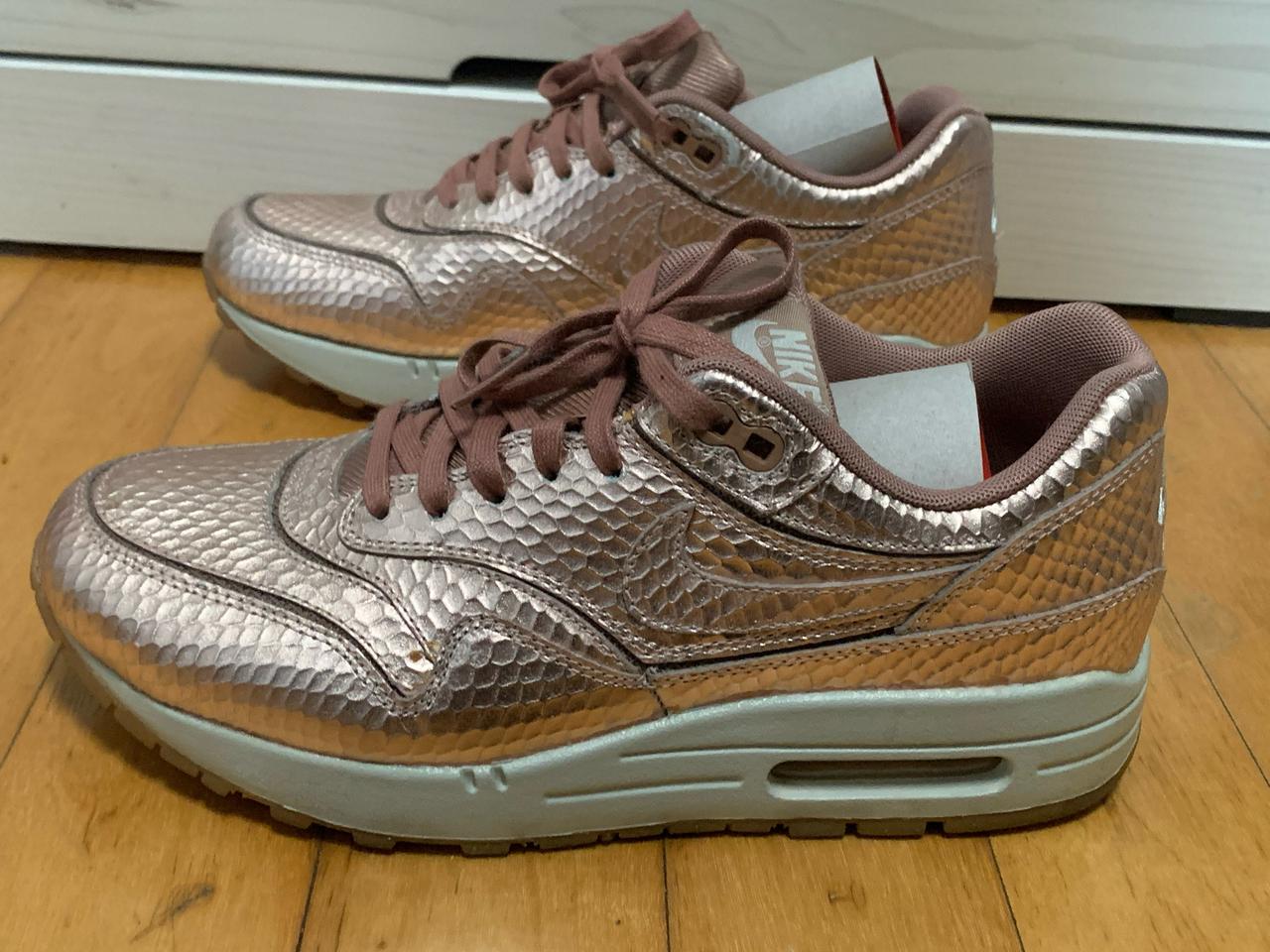 나이키 에어맥스 1컷 아웃 스페셜 프르미엄