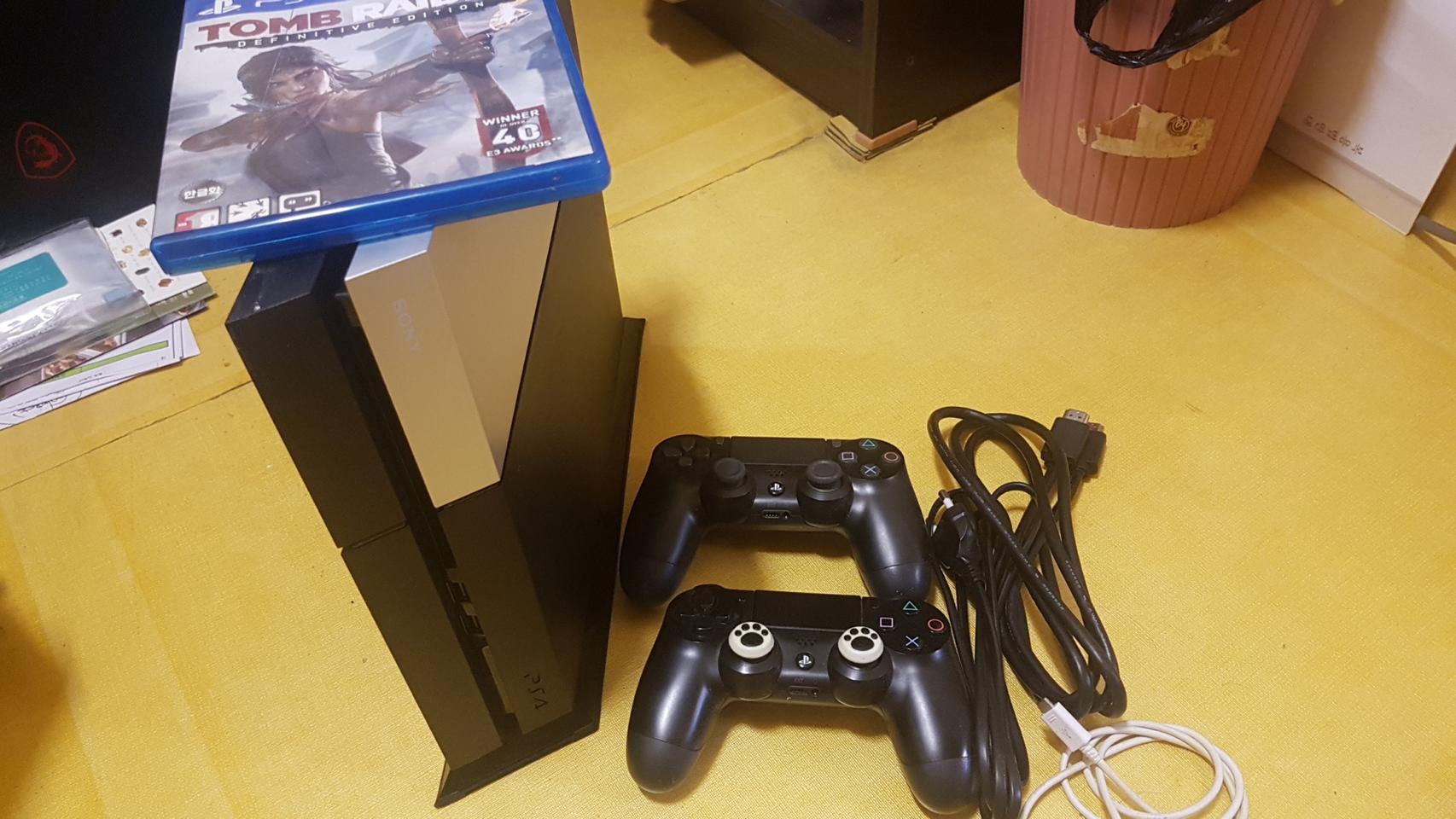 플레이스테이션4. ps4