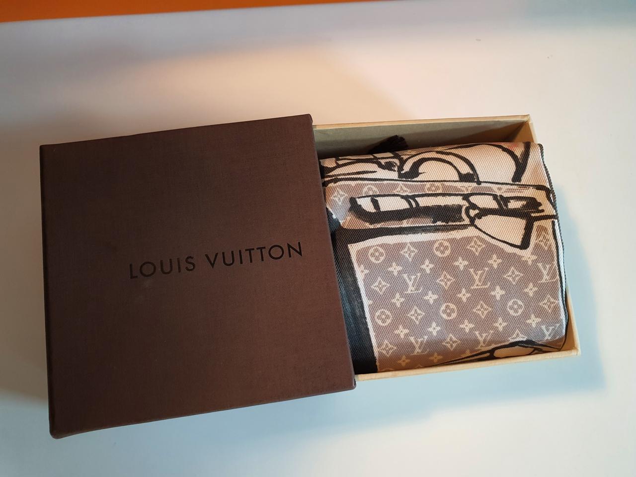 루이비통스카프 (정품)신세계센텀