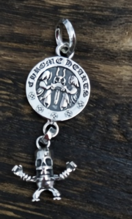 마리아 포티 펜던트