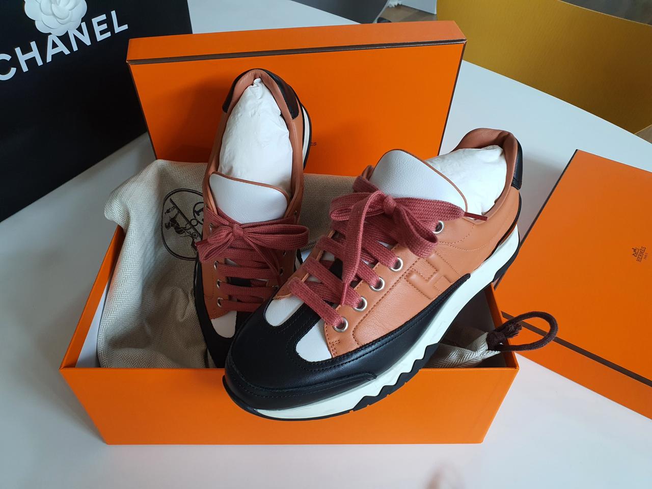 에르메스 트레일러(정품)센텀신세계