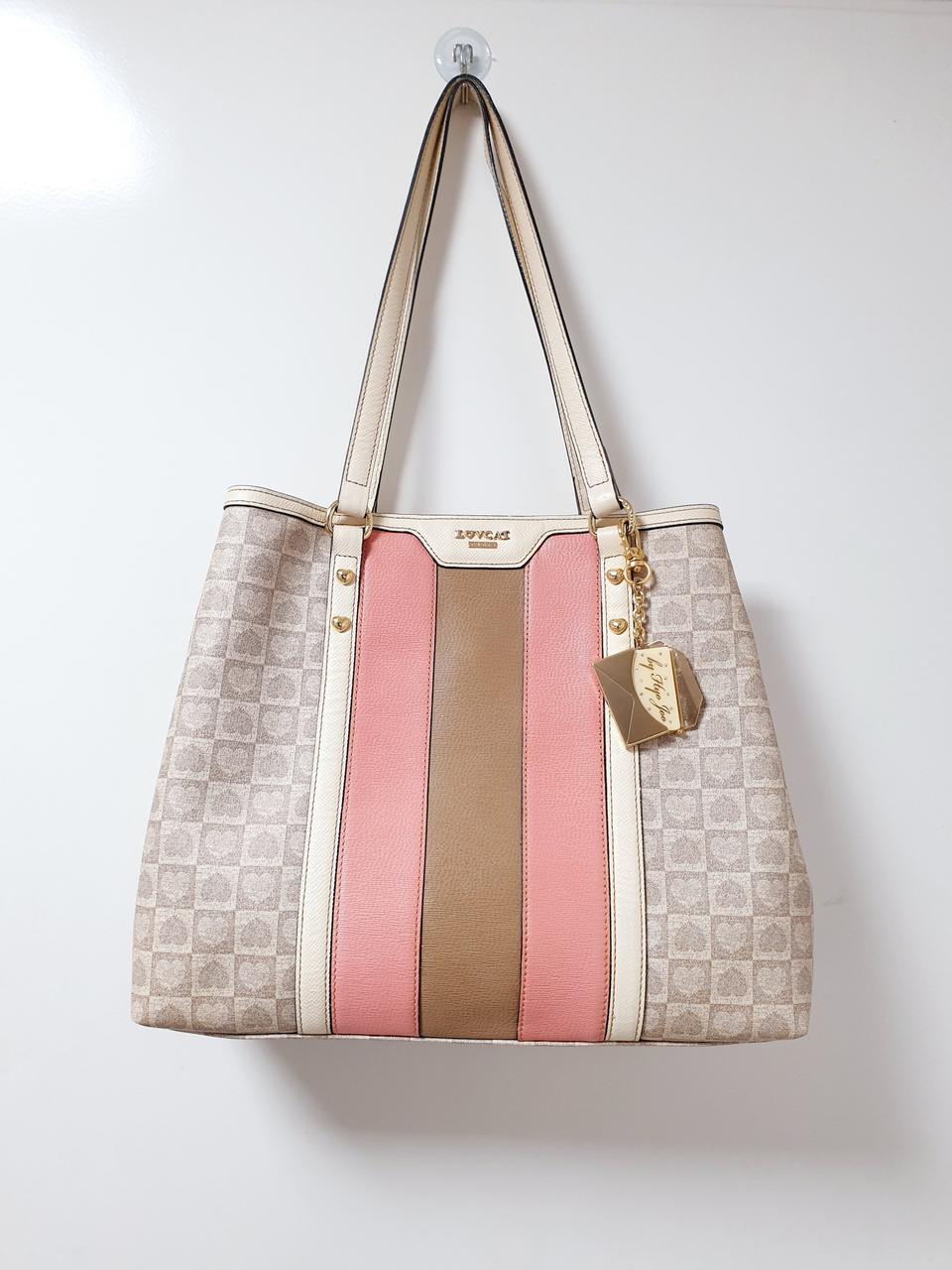 러브캣 한효주가방(새것급)